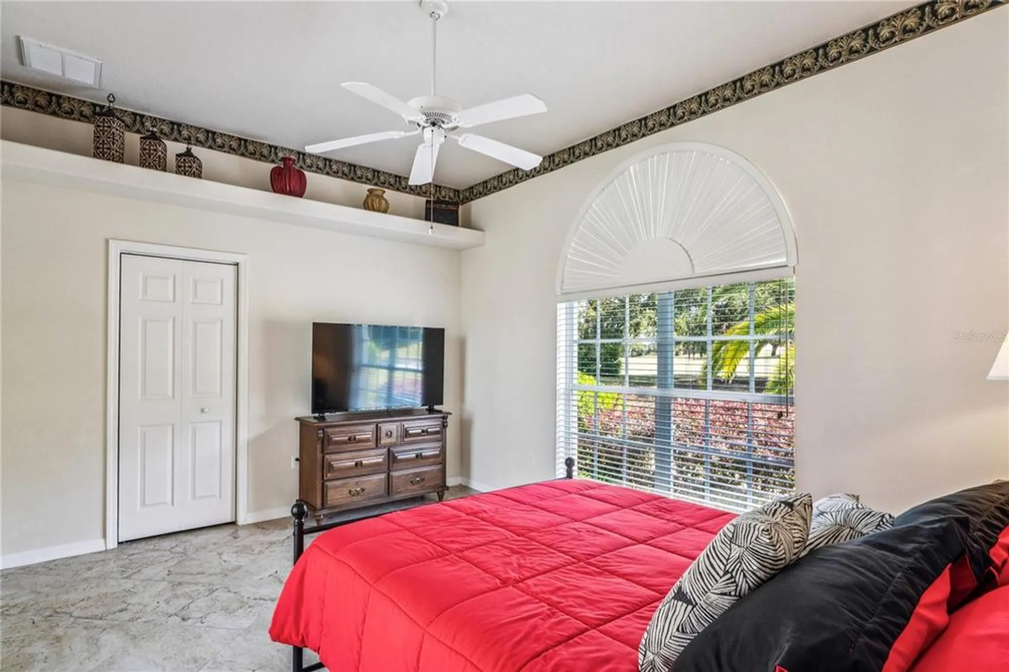 Property Slideshow image 59 of 100 | 9298 grand cypress dr, Weeki Wachee, FL, 34613