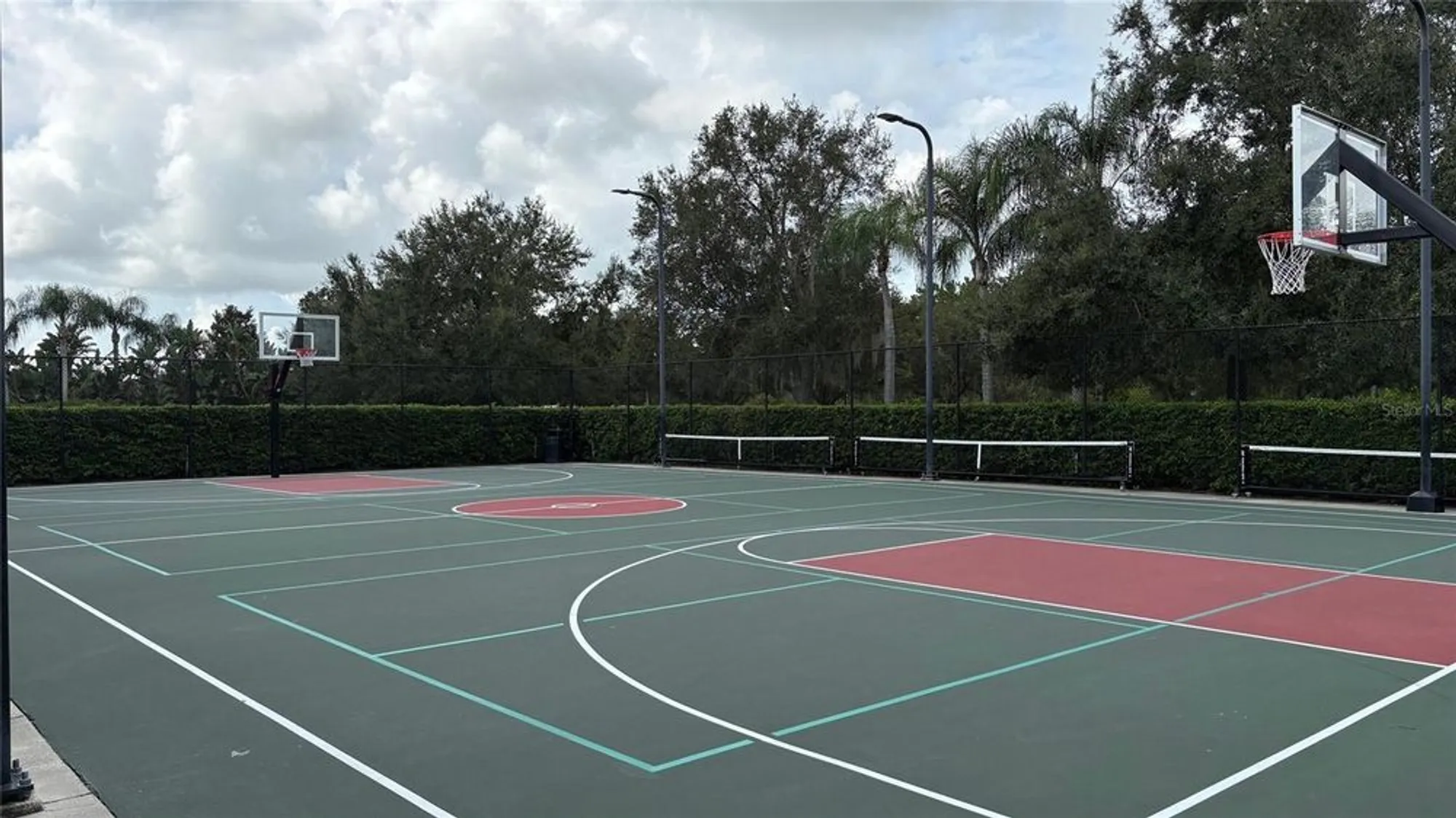 Property Slideshow image 27 of 46 | 11887 delfina ln, Orlando, FL, 32827