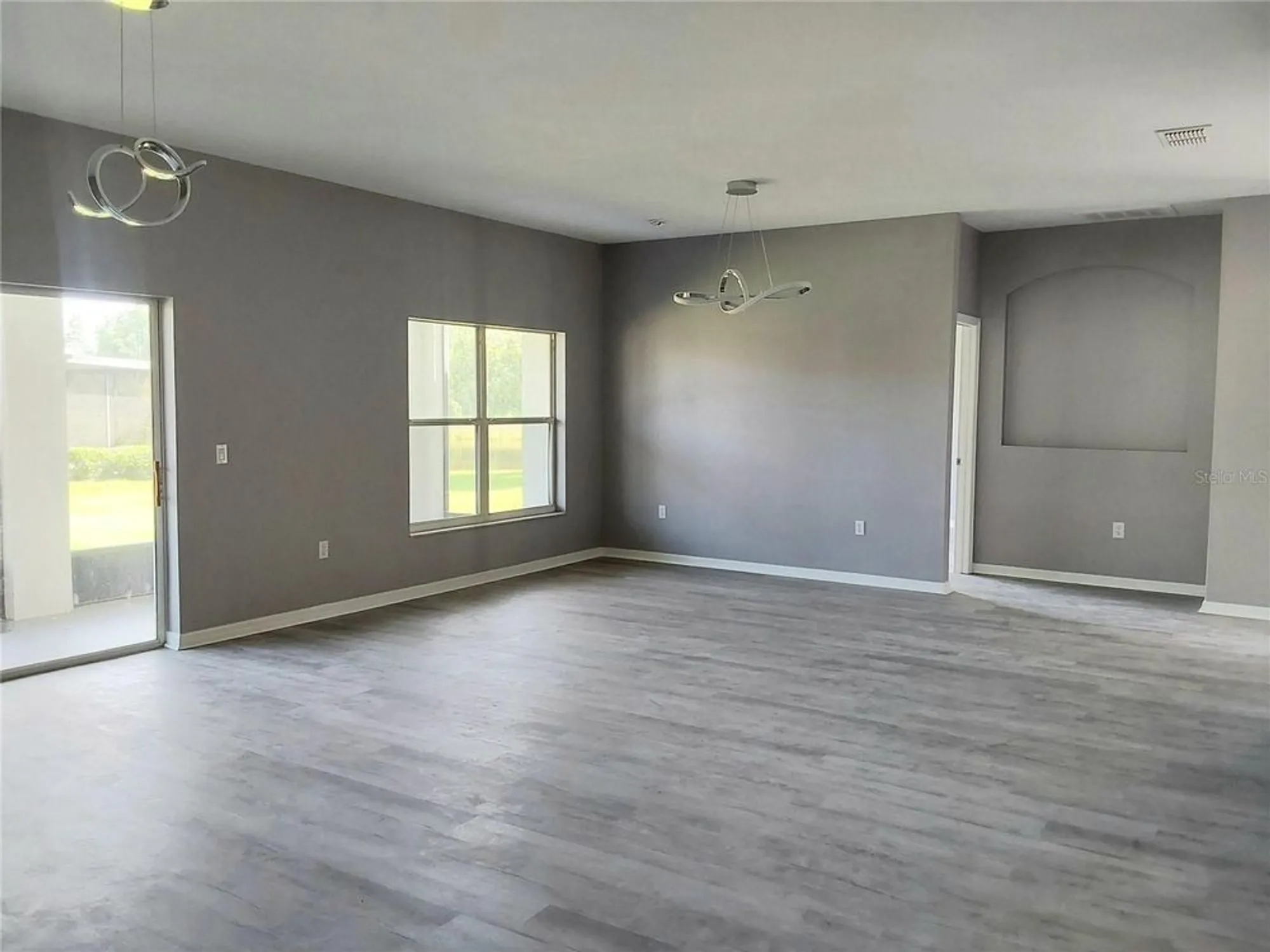 Property Slideshow image 12 of 25 | 130 prima dr, Kissimmee, FL, 34759