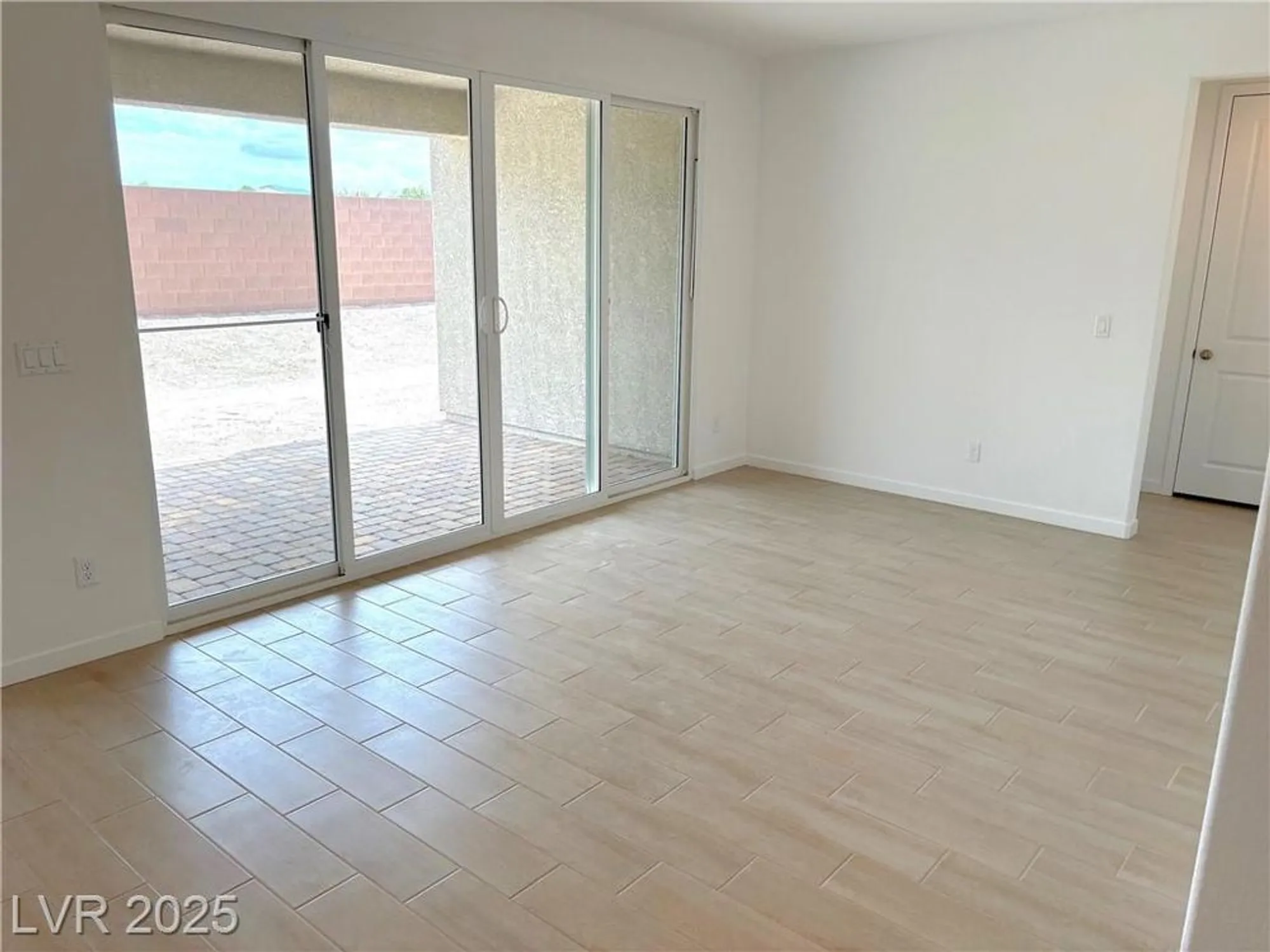 Property Slideshow image 17 of 26 | 4332 angel falls ct, Pahrump, NV, 89061