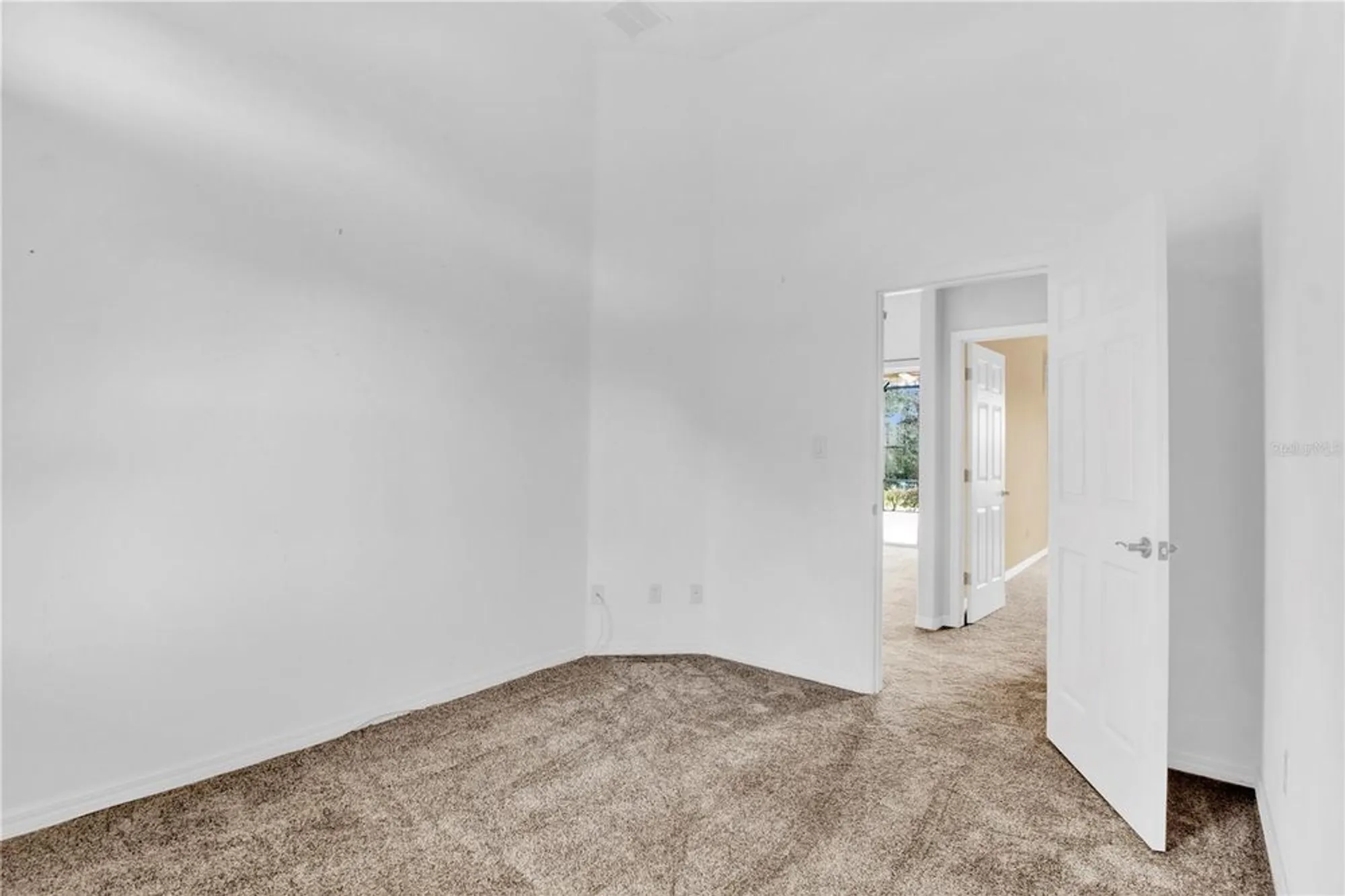 Property Slideshow image 17 of 41 | 4538 nottoway dr, Leesburg, FL, 34748
