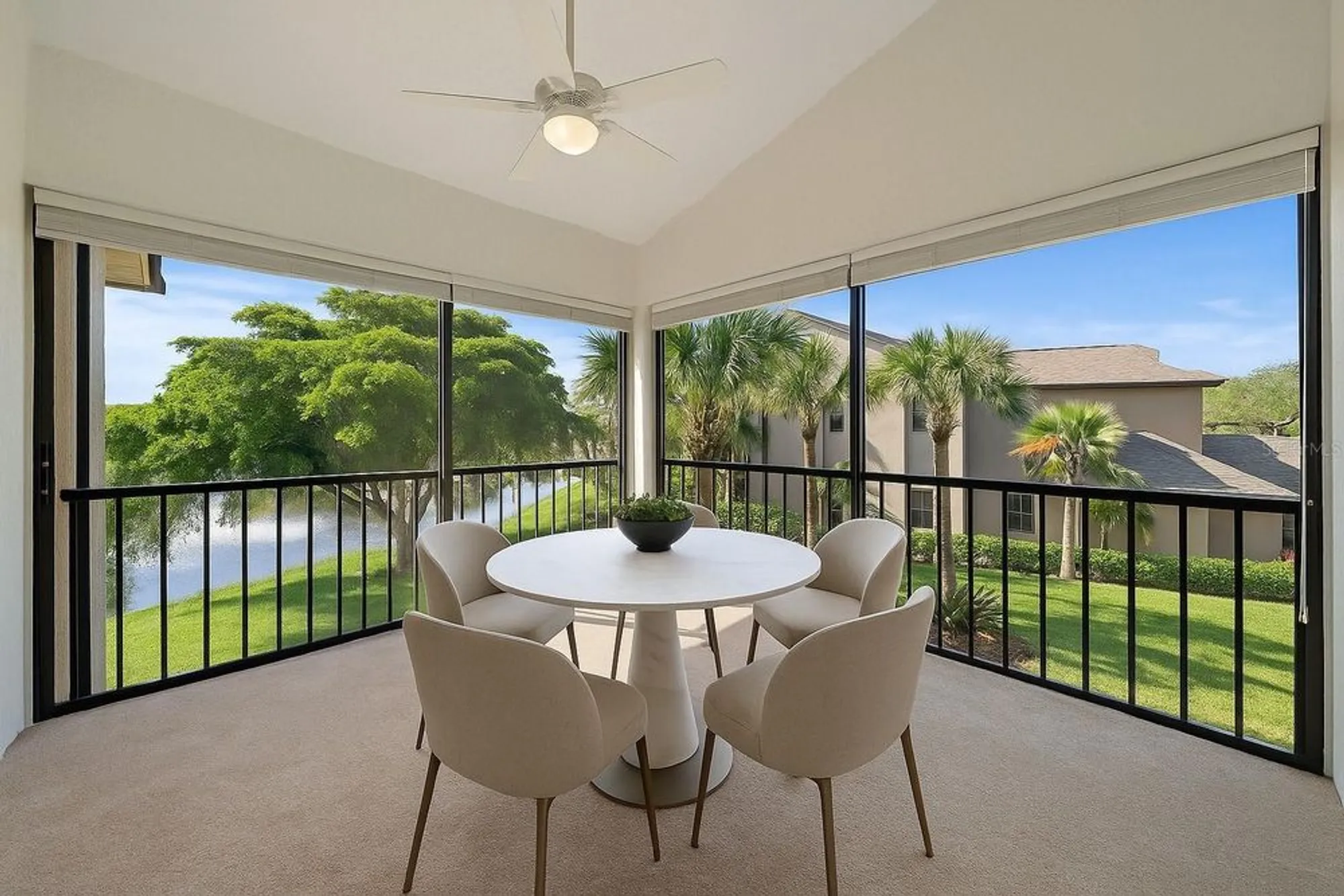 Property Slideshow image 11 of 44 | 5268 heron way 204, Sarasota, FL, 34231