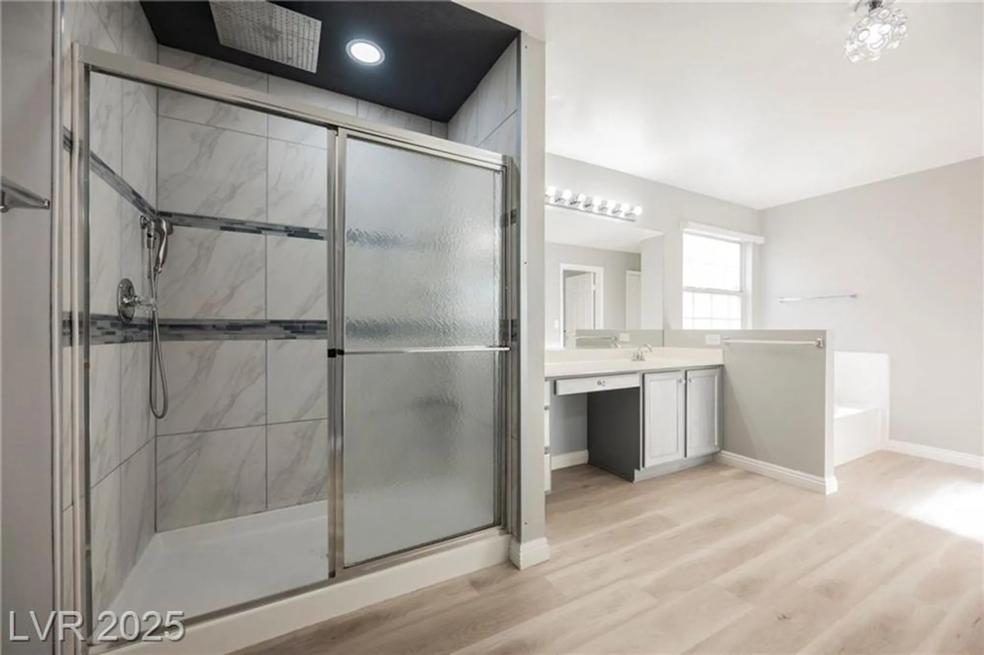 Property Slideshow image 38 of 66 | 5133 burr oak dr, Las Vegas, NV, 89130