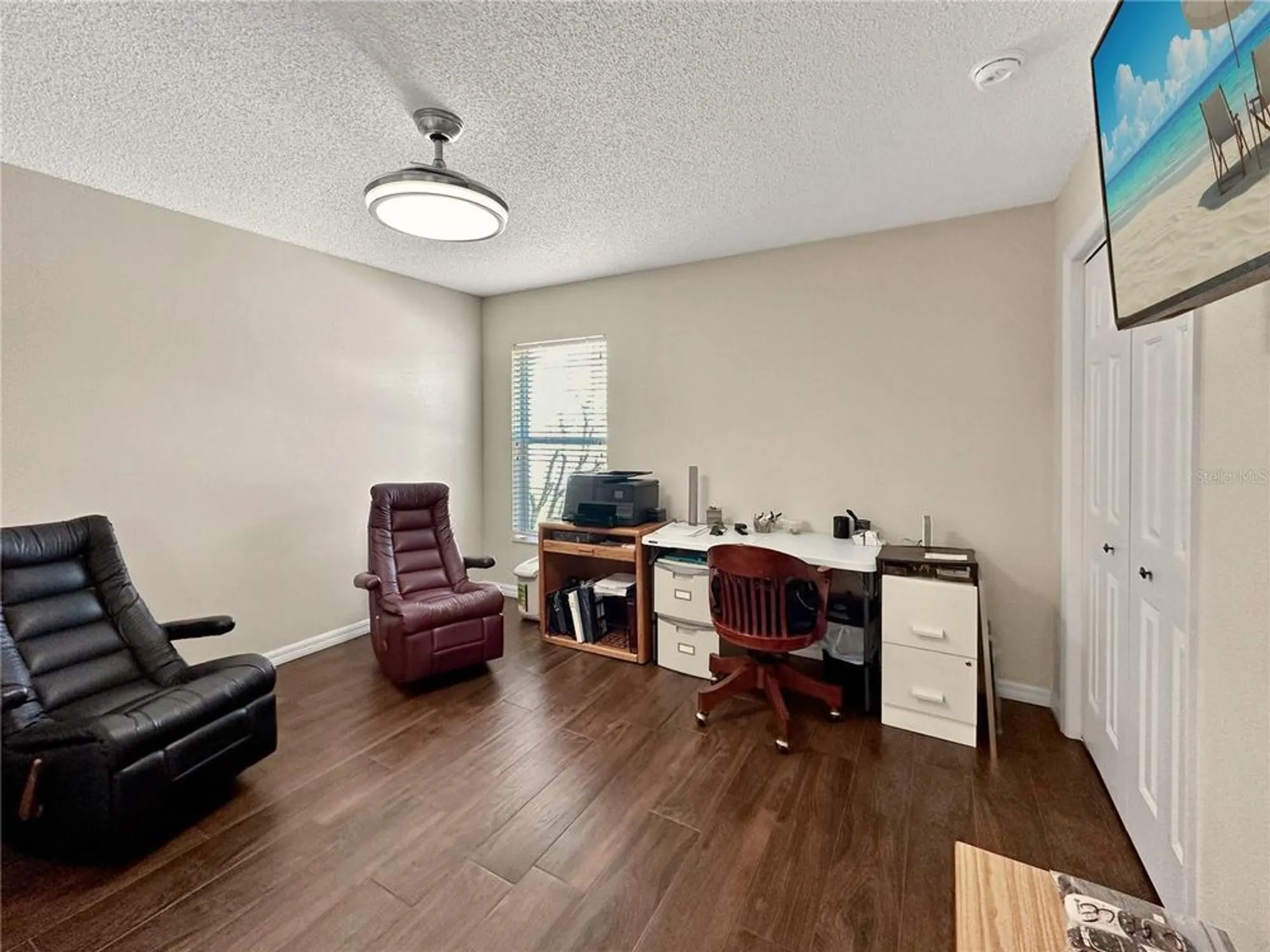 Property Slideshow image 24 of 42 | 867 castleberry cir, The Villages, FL, 32162