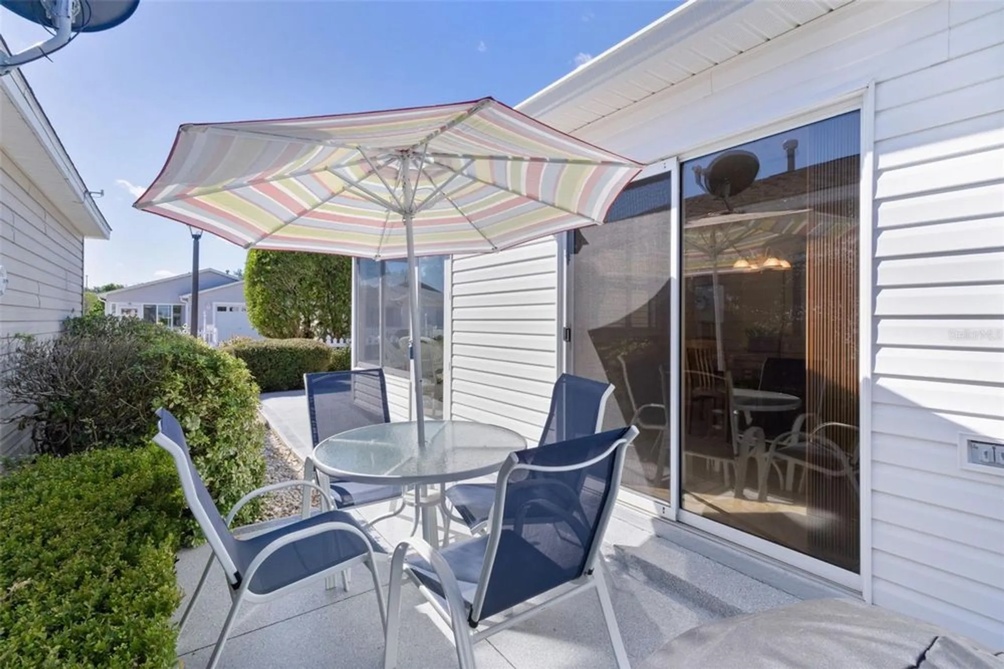 Property Slideshow image 27 of 35 | 3604 cambria cir, The Villages, FL, 32162