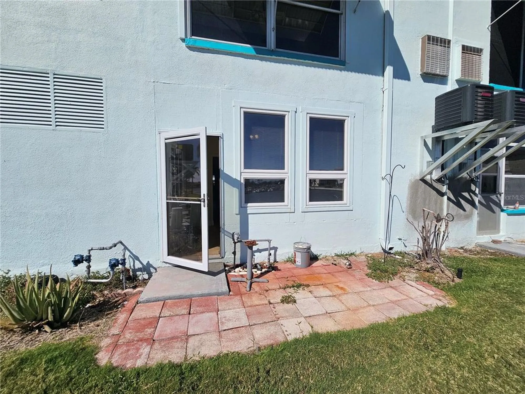 Property Slideshow image 15 of 30 | 5940 30th ave 106, Gulfport, FL, 33707