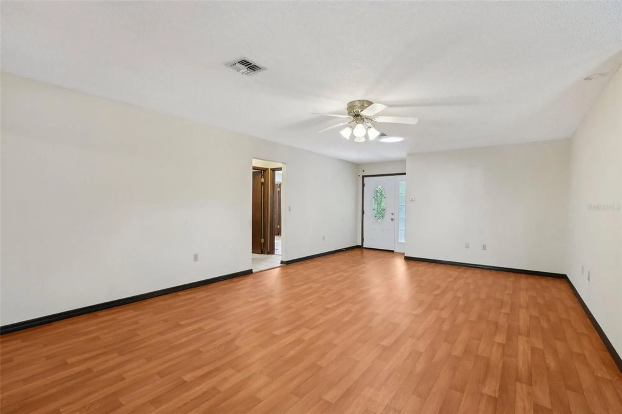 Property Slideshow image 11 of 47 | 28 gordon ct, Leesburg, FL, 34788