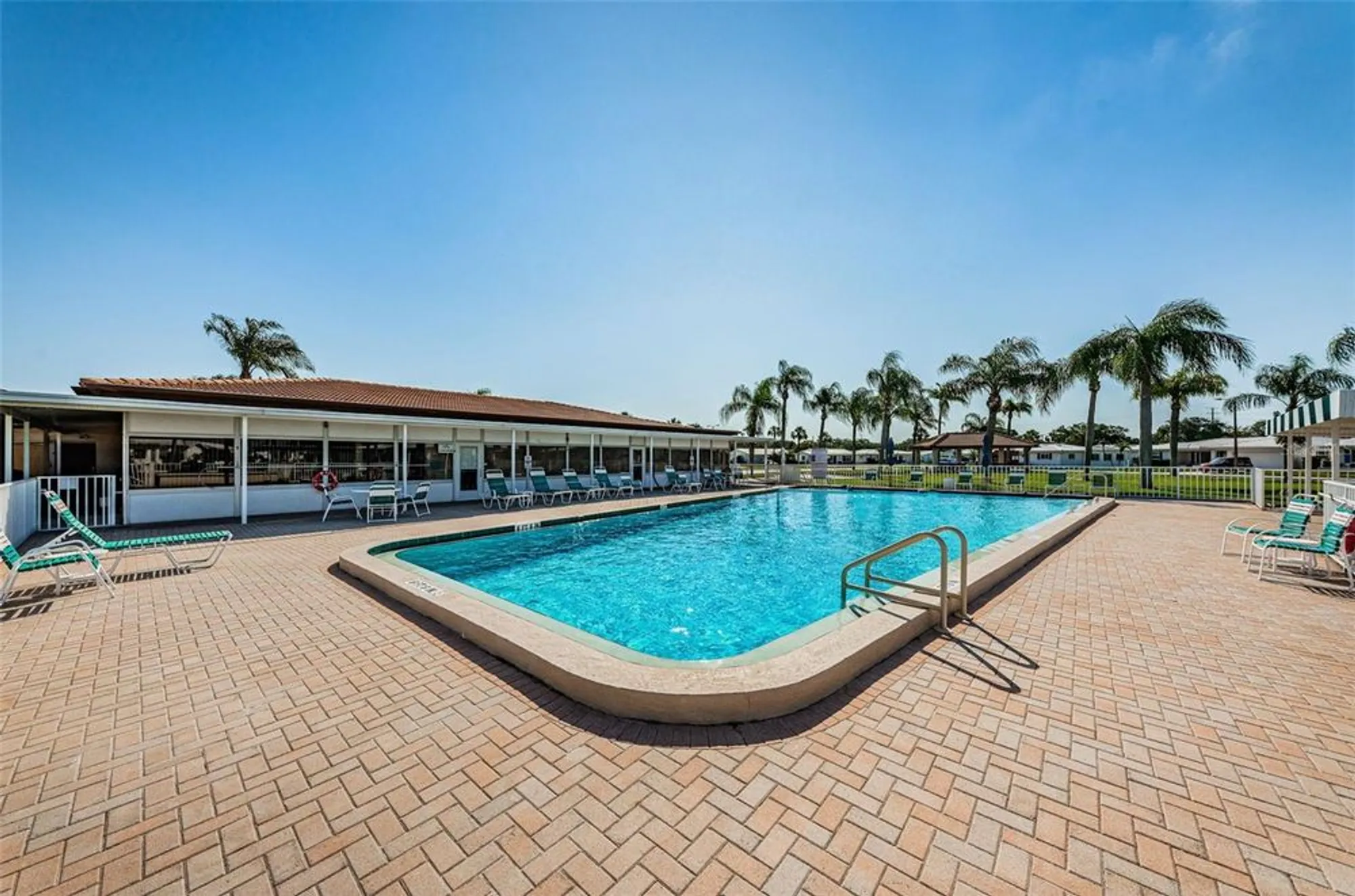 Property Slideshow image 53 of 62 | 3547 100th ter n, Pinellas Park, FL, 33782