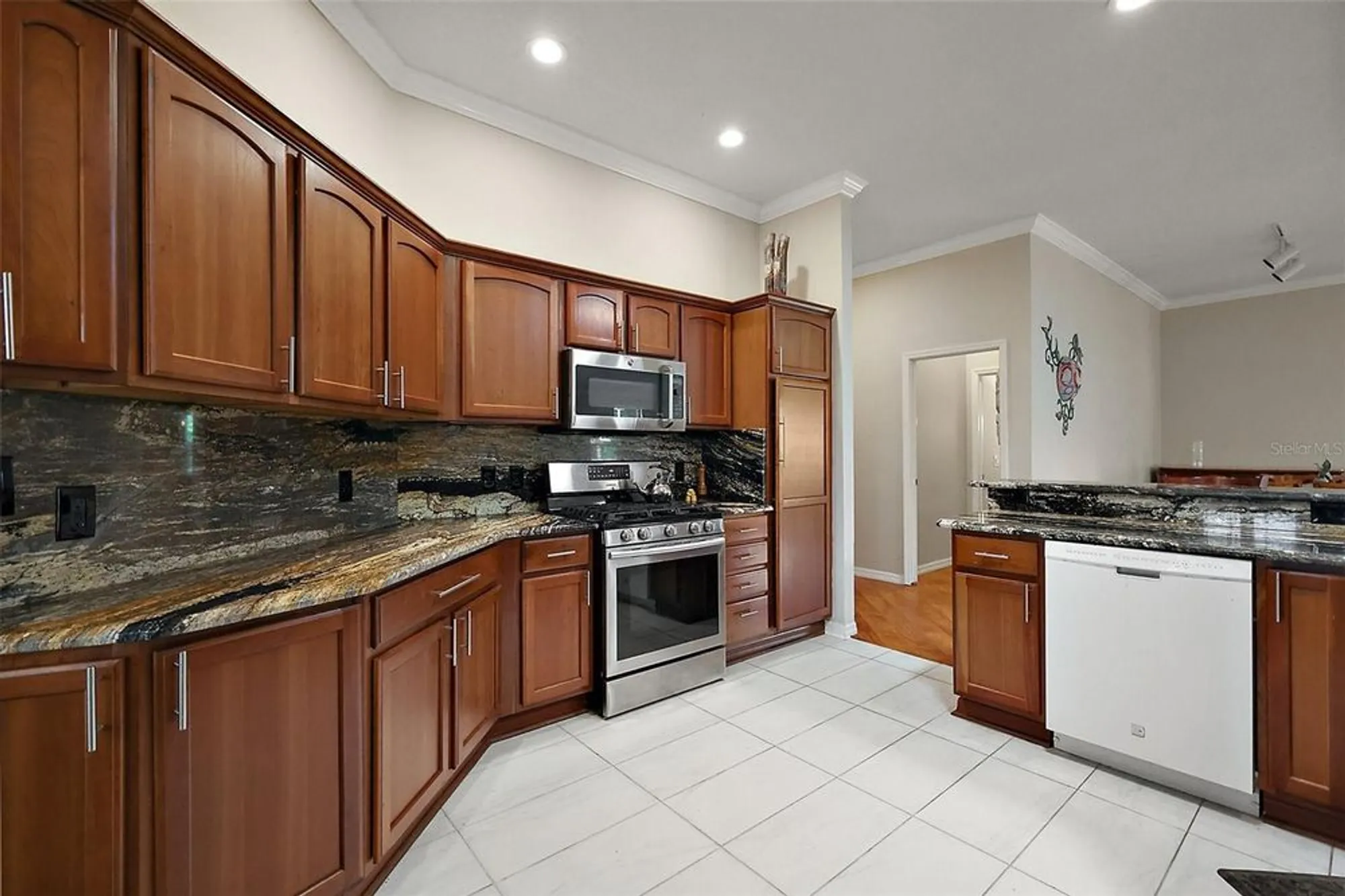 Property Slideshow image 12 of 46 | 1175 johnston path, The Villages, FL, 32162