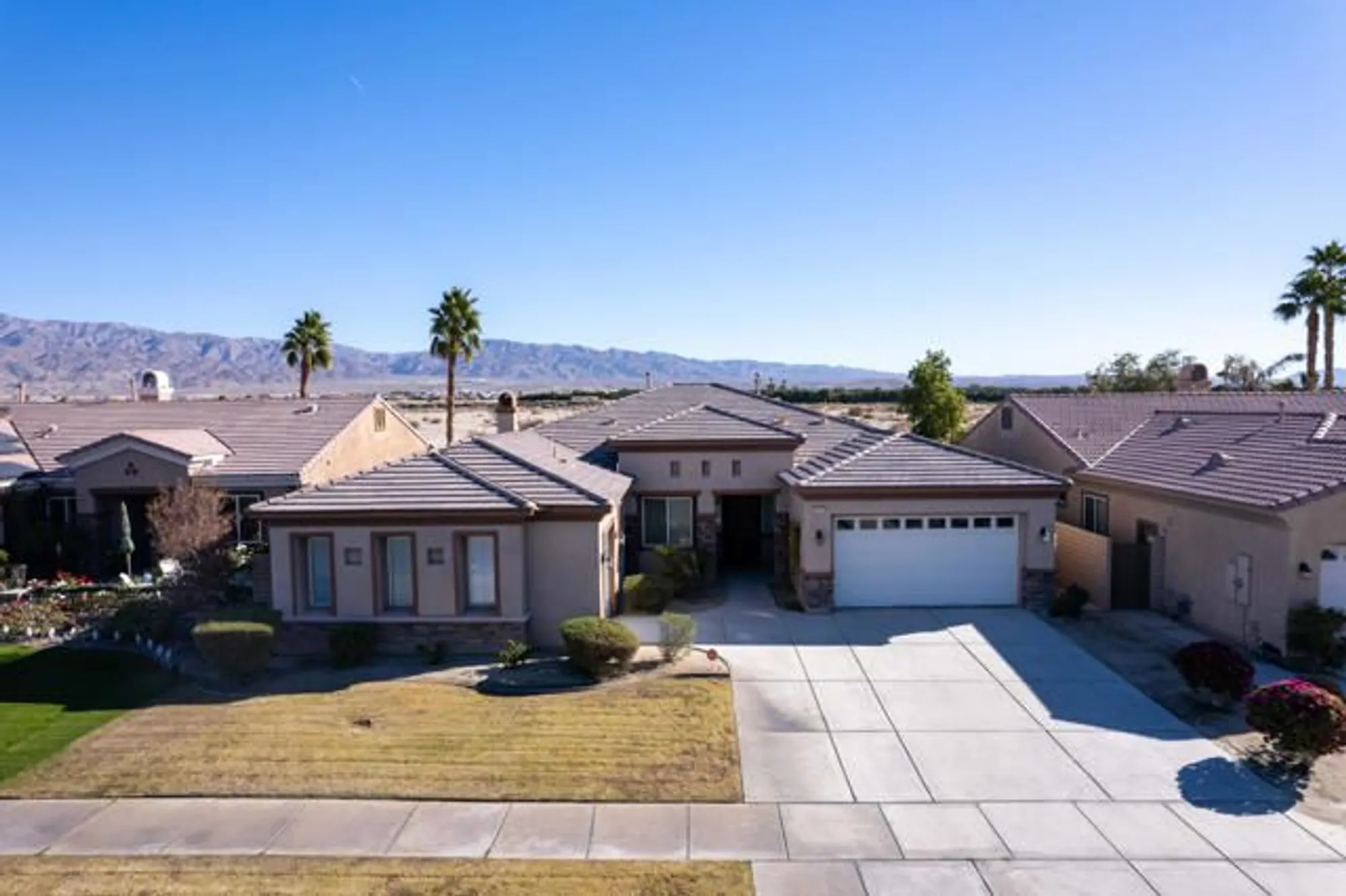 Property Slideshow image 3 of 43 | 43310 sentiero dr, Indio, CA, 92203
