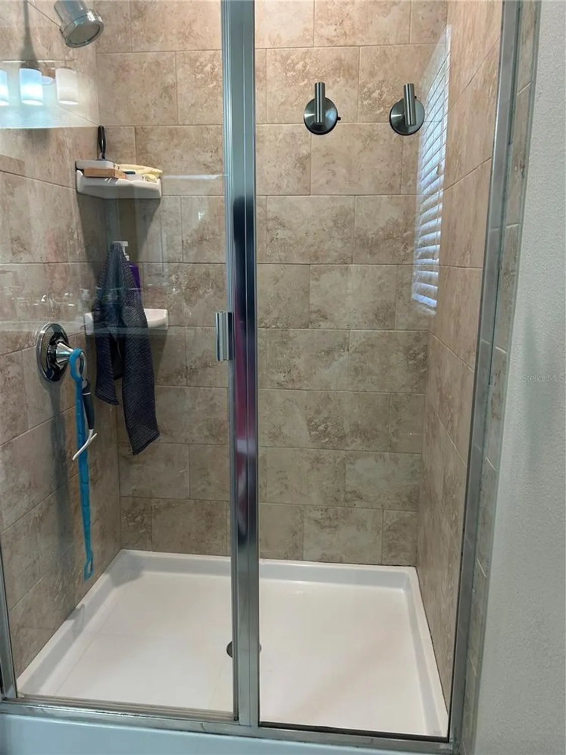 Property Slideshow image 12 of 19 | 3365 raleigh dr, Winter Haven, FL, 33884