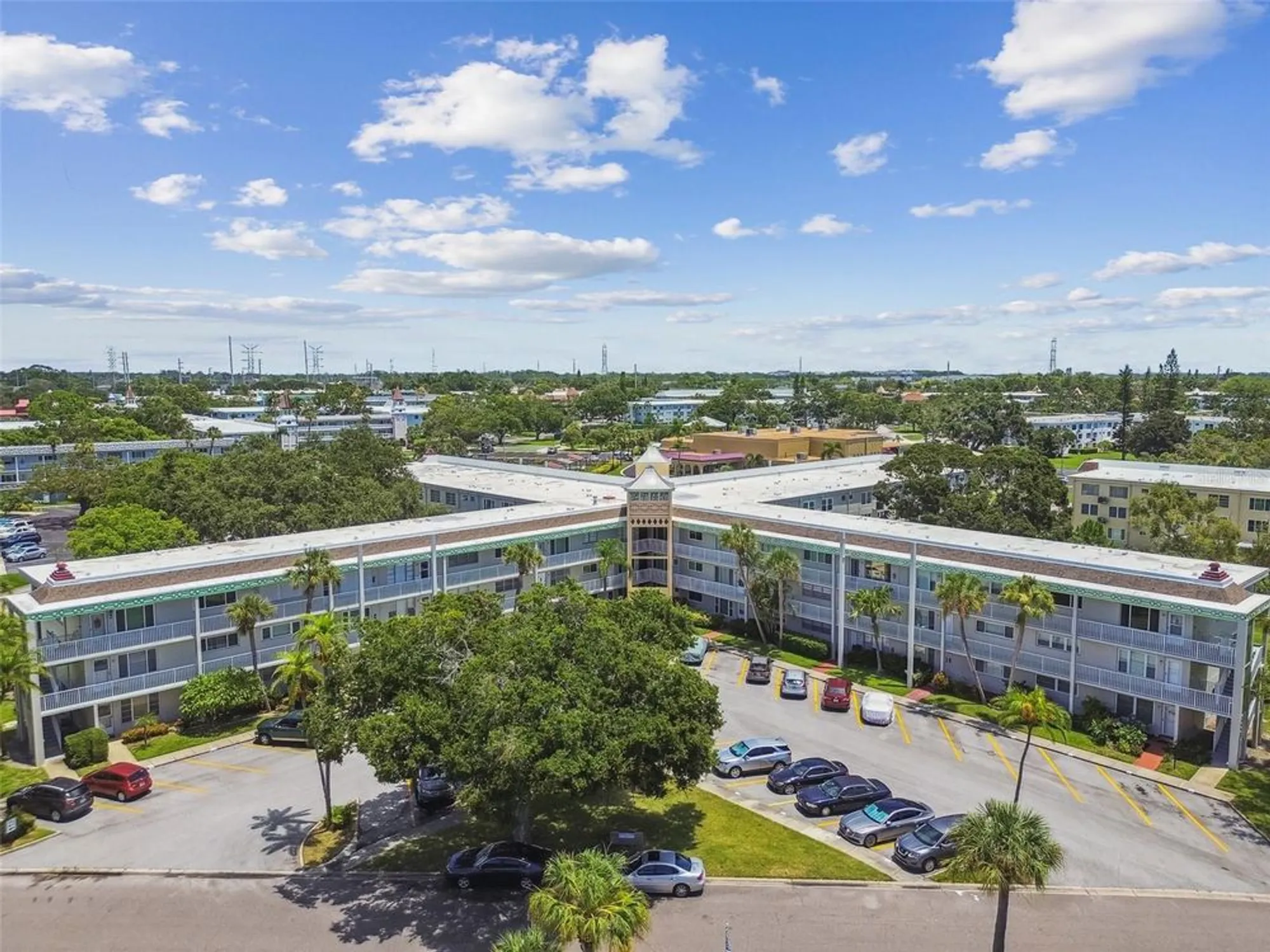 Property Slideshow image 53 of 55 | 2071 australia way 59, Clearwater, FL, 33763