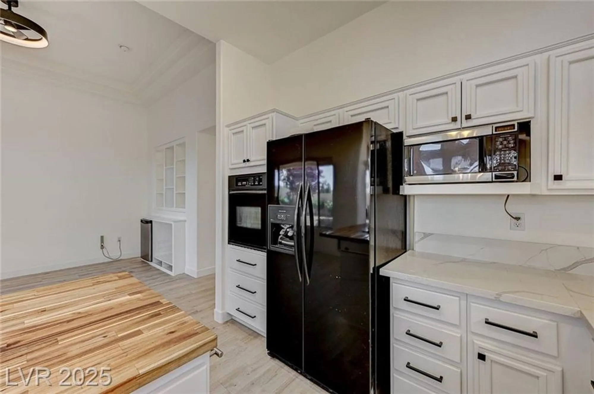 Property Slideshow image 18 of 47 | 10725 mission lakes ave, Las Vegas, NV, 89134