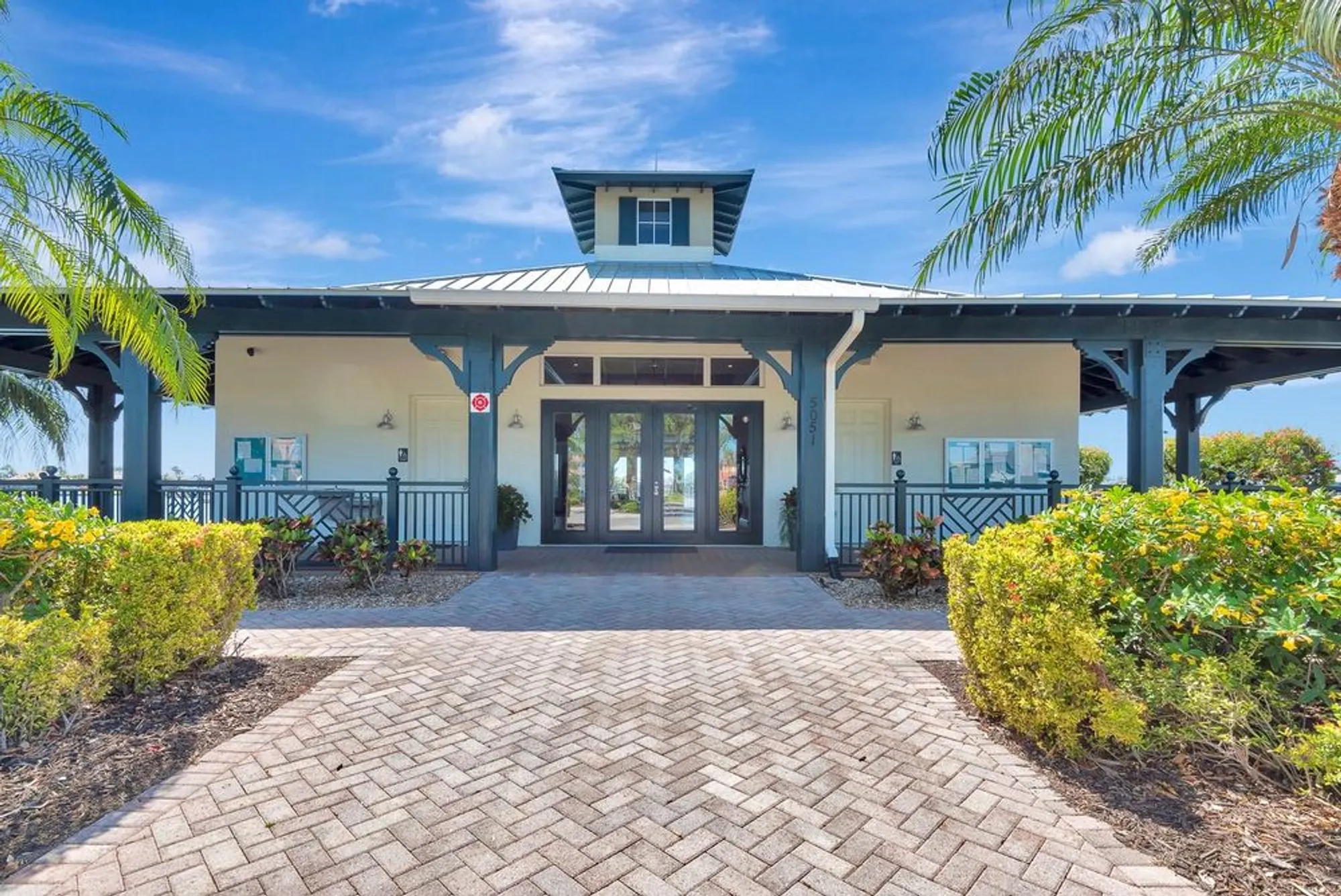 Property Slideshow image 66 of 85 | 915 tidewater shores loop, Bradenton, FL, 34208