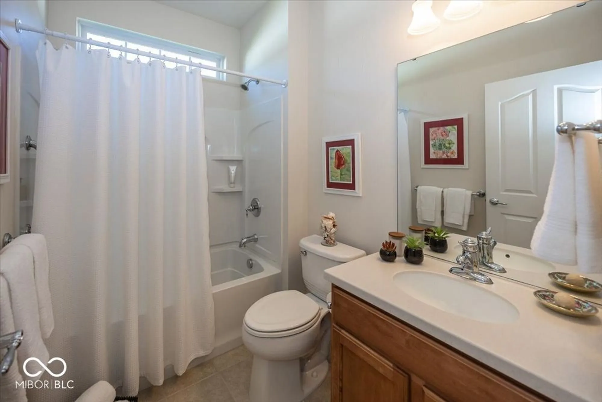 Property Slideshow image 7 of 54 | 12926 venito trl, Fishers, IN, 46037
