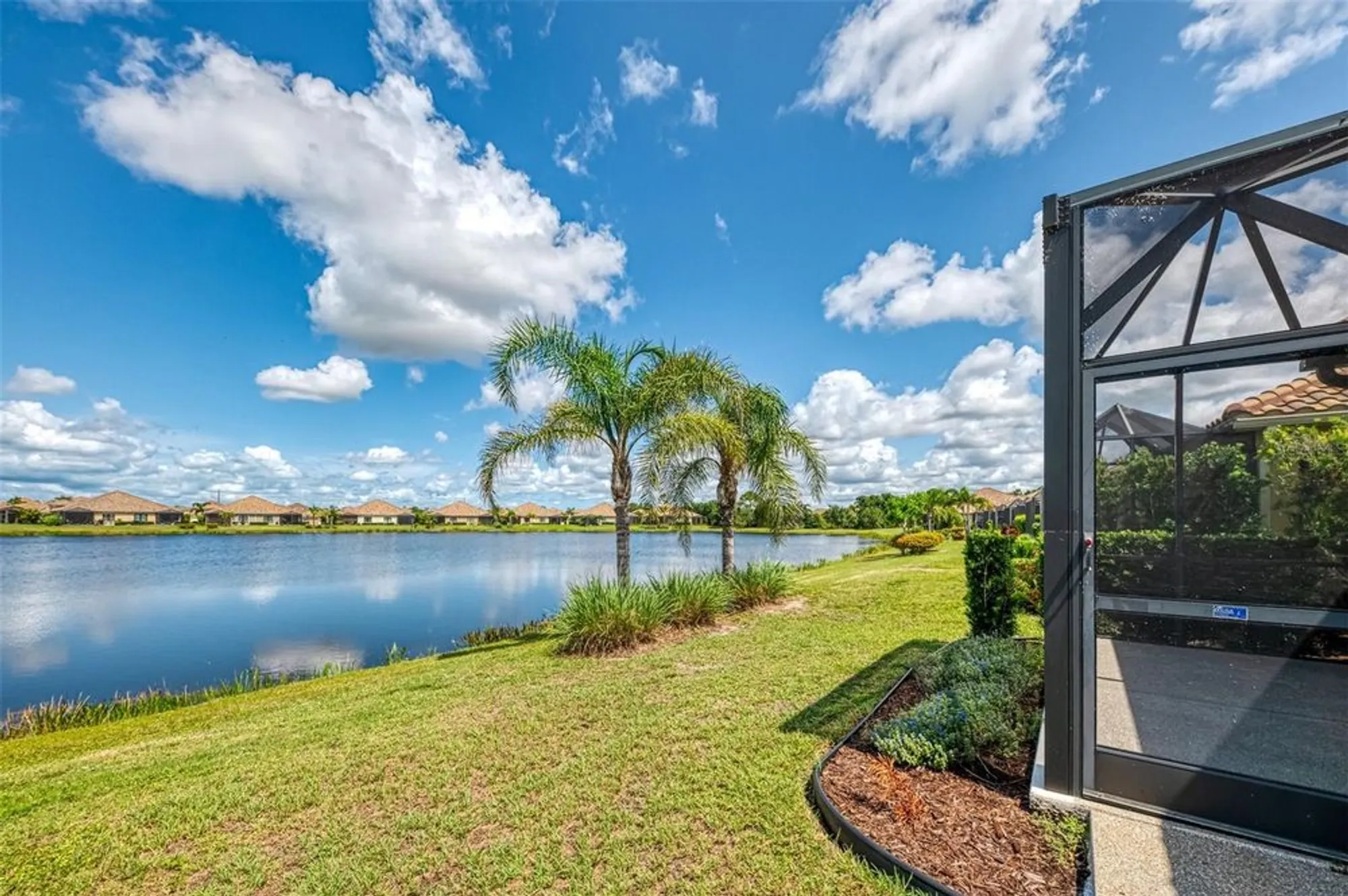 Property Slideshow image 39 of 69 | 21641 winter park ct, Venice, FL, 34293