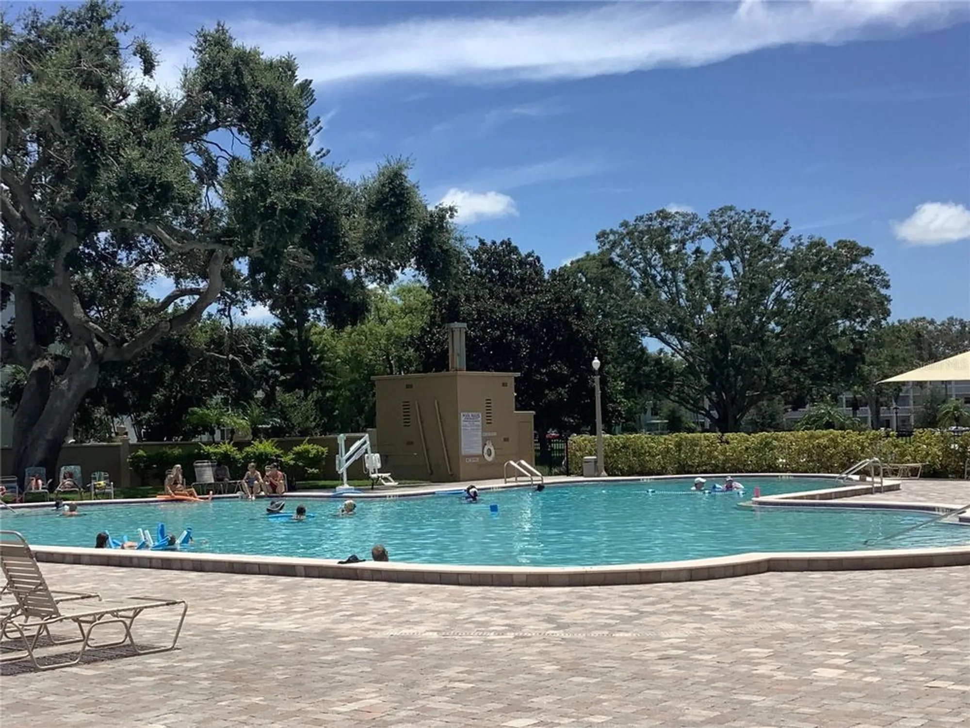 Property Slideshow image 55 of 65 | 2433 brazilia dr apt 43, Clearwater, FL, 33763