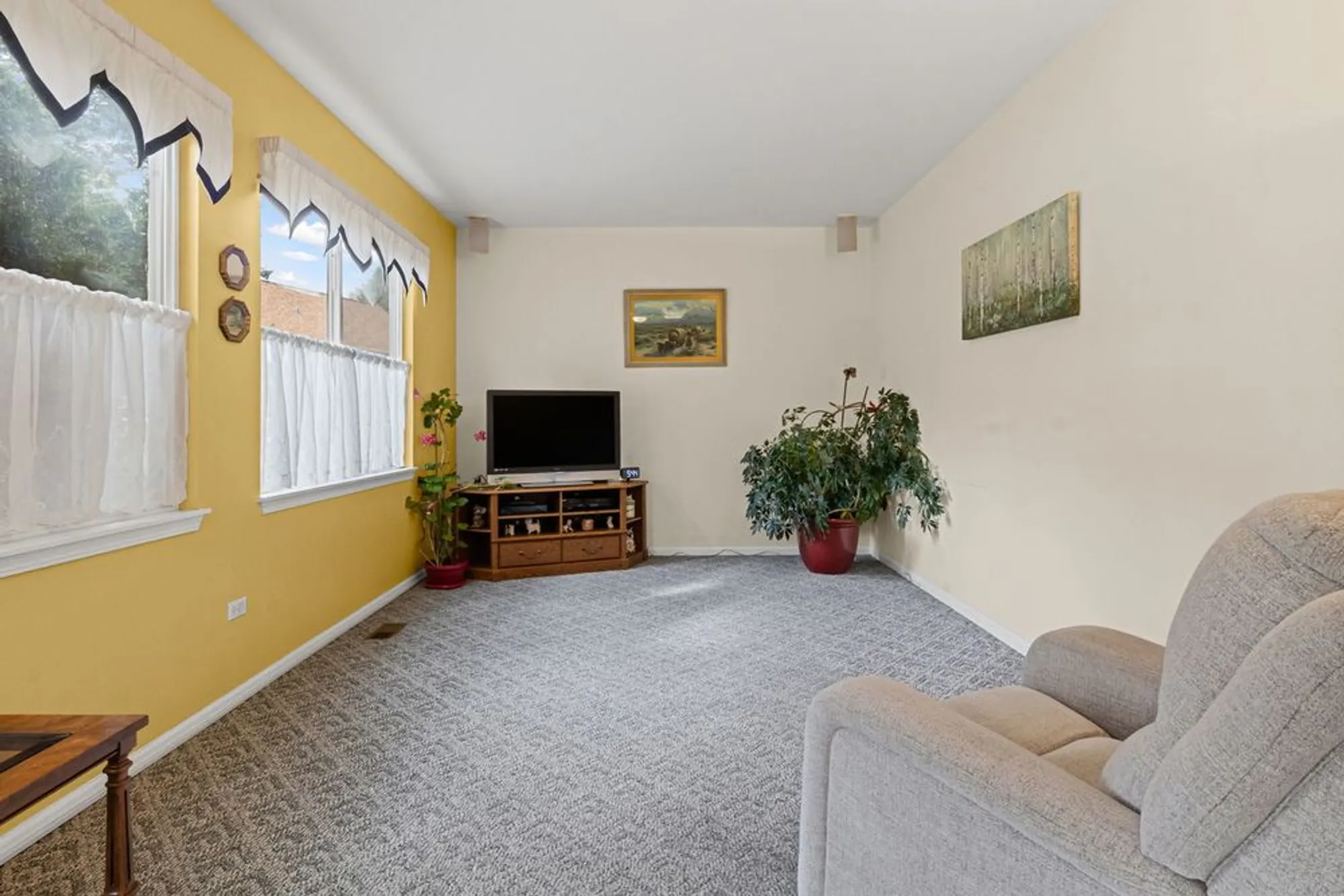 Property Slideshow image 17 of 25 | 21331 w juniper ln, Plainfield, IL, 60544