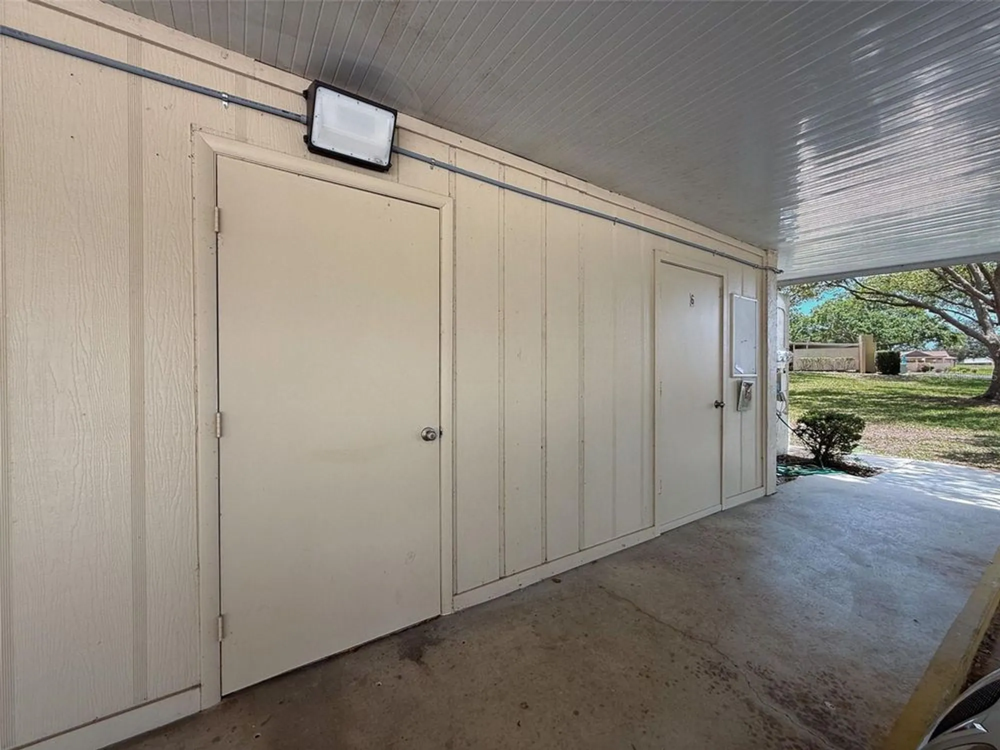 Property Slideshow image 16 of 22 | 8320 high point cir apt 5, Port Richey, FL, 34668