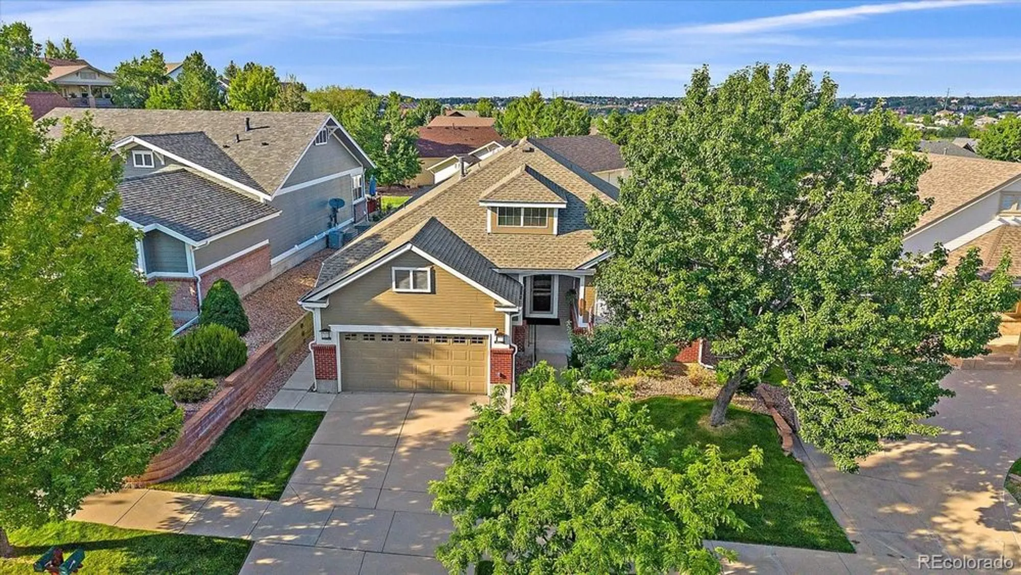 Property Slideshow image 1 of 30 | 7912 s algonquian way, Aurora, CO, 80016