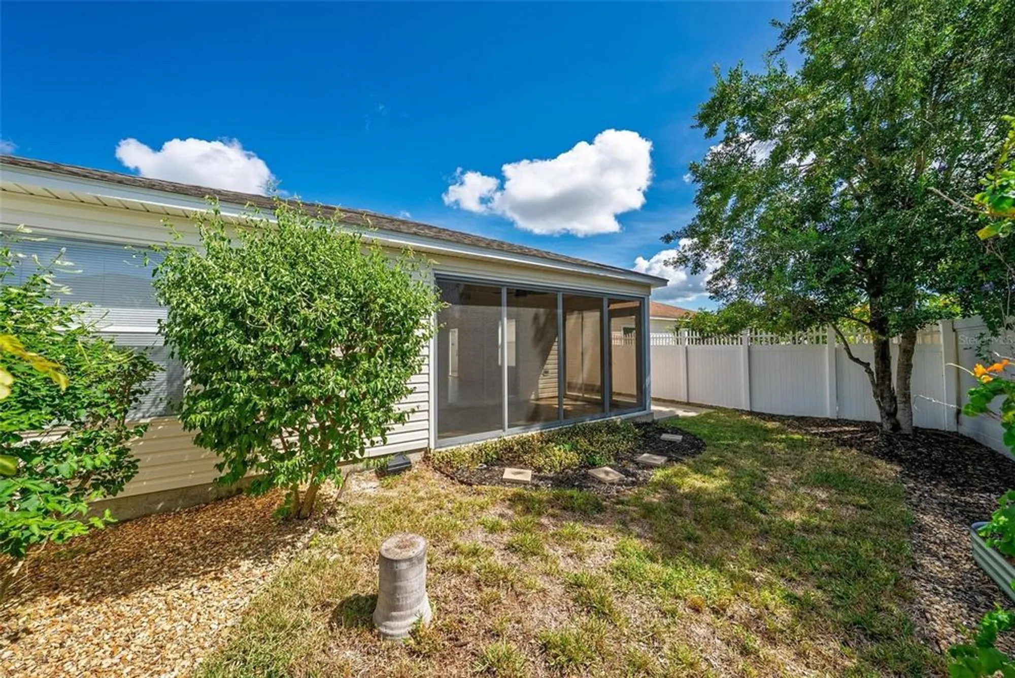 Property Slideshow image 54 of 57 | 2446 kenmore ln, The Villages, FL, 32162