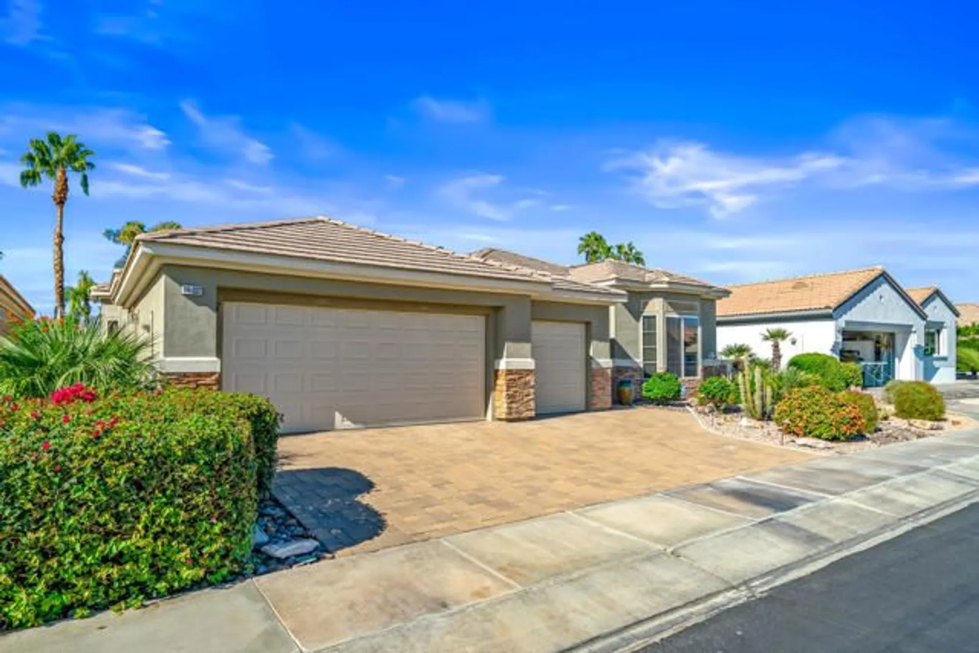 Property Slideshow image 4 of 73 | 44327 royal lytham dr, Indio, CA, 92201