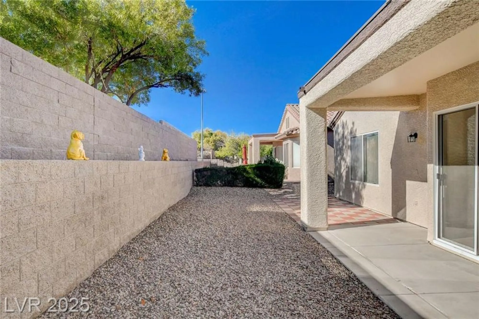 Property Slideshow image 32 of 32 | 2507 libretto ave, Henderson, NV, 89052