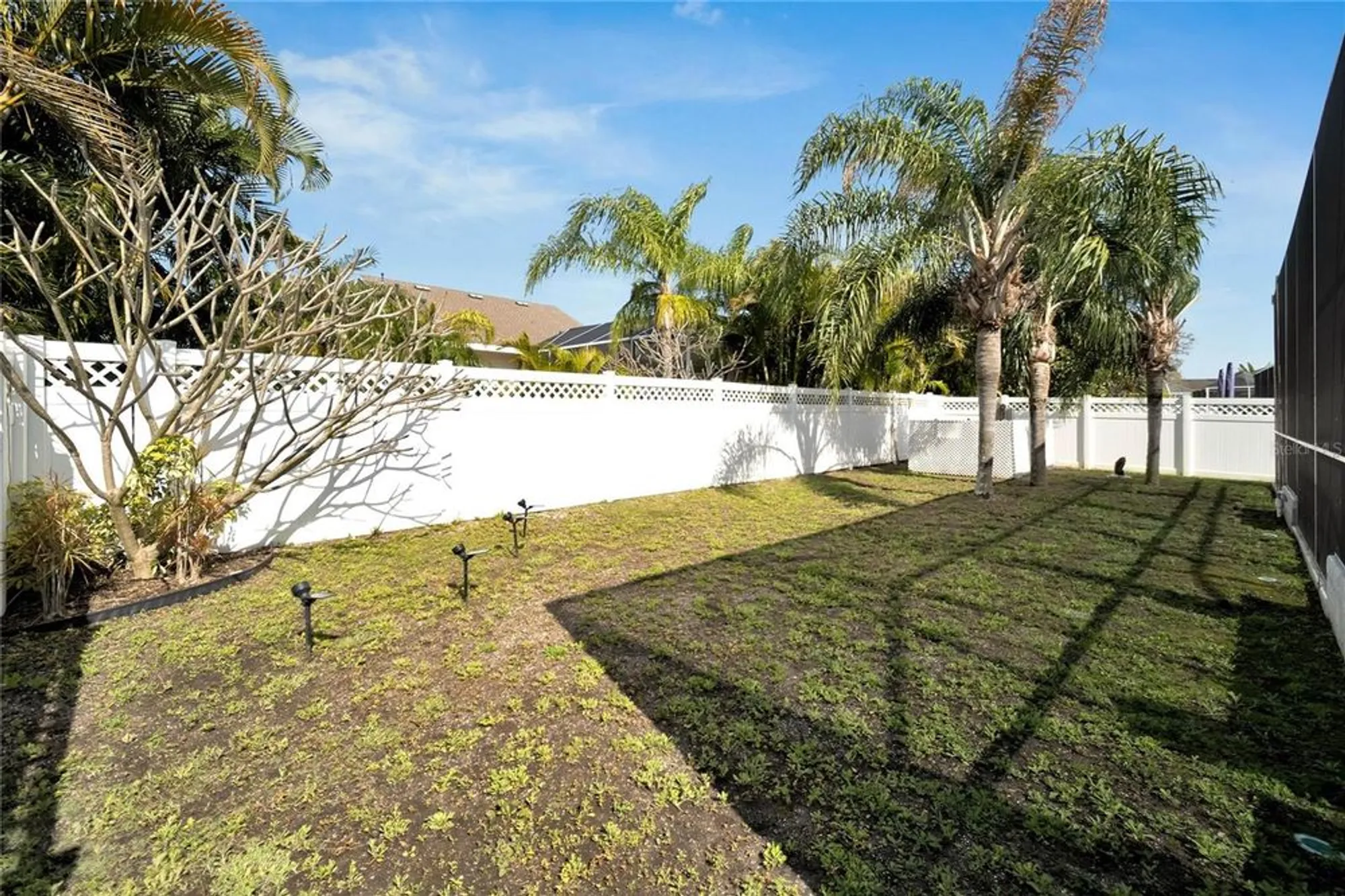 Property Slideshow image 44 of 60 | 527 manns harbor dr, Apollo Beach, FL, 33572