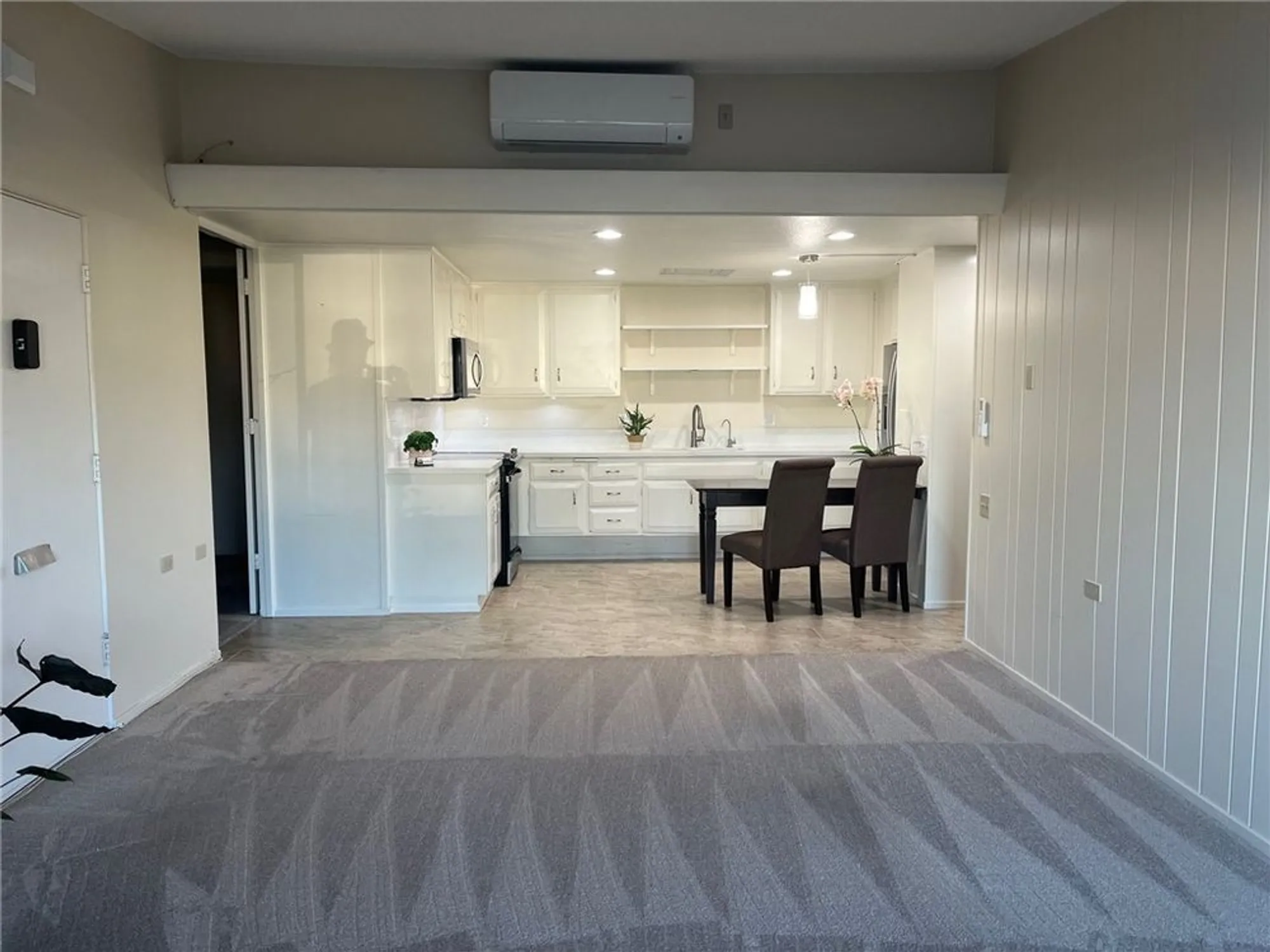Property Slideshow image 2 of 17 | 13171 saint andrews dr apt 154j, Seal Beach, CA, 90740