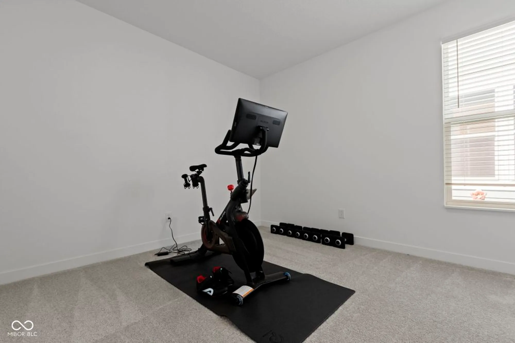 Property Slideshow image 27 of 40 | 335 ehrlich ln, Westfield, IN, 46074