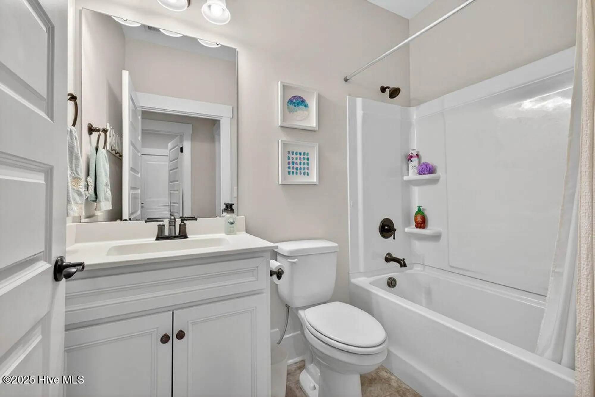 Property Slideshow image 27 of 54 | 452 deveraux dr, Wilmington, NC, 28412