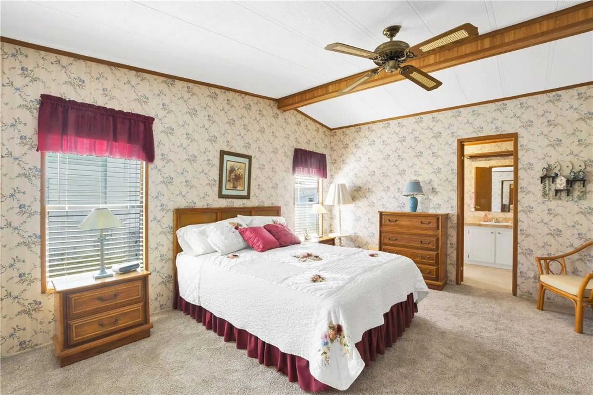 Property Slideshow image 14 of 44 | 4969 foxwood lake dr, Lakeland, FL, 33810