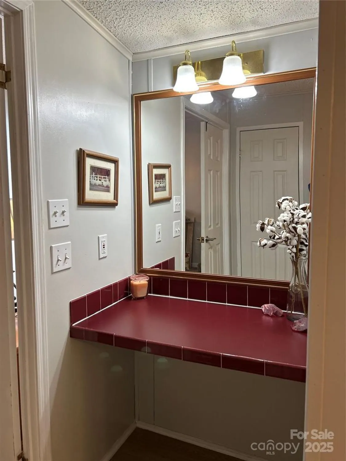 Property Slideshow image 24 of 43 | 429 riverwind dr, Hendersonville, NC, 28739