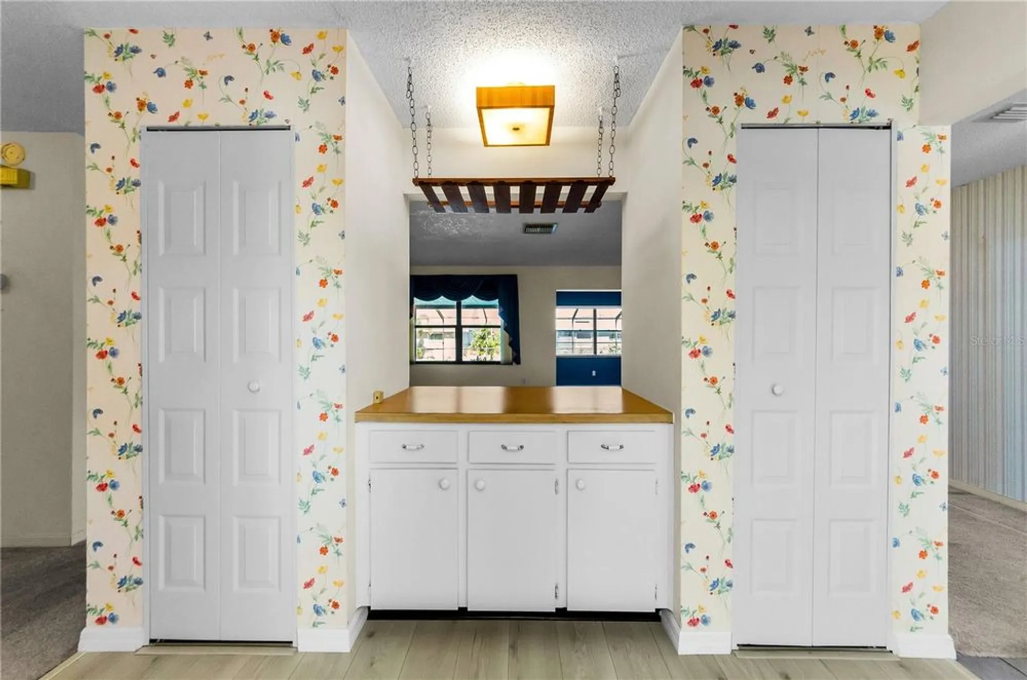 Property Slideshow image 6 of 65 | 675 fort duquesna dr, Sun City Center, FL, 33573