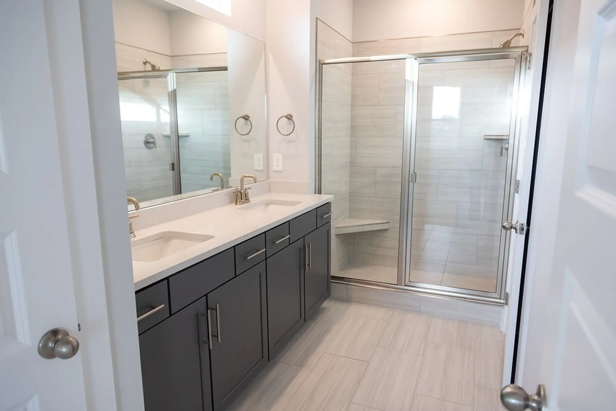 Property Slideshow image 8 of 16 | 324 apollo way, Gallatin, TN, 37066