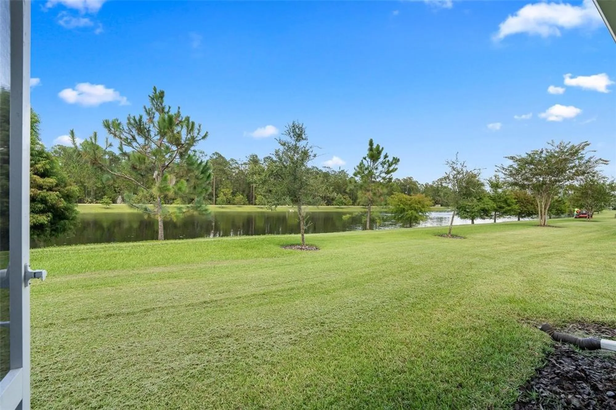 Property Slideshow image 37 of 47 | 856 pinewood dr, Ormond Beach, FL, 32174