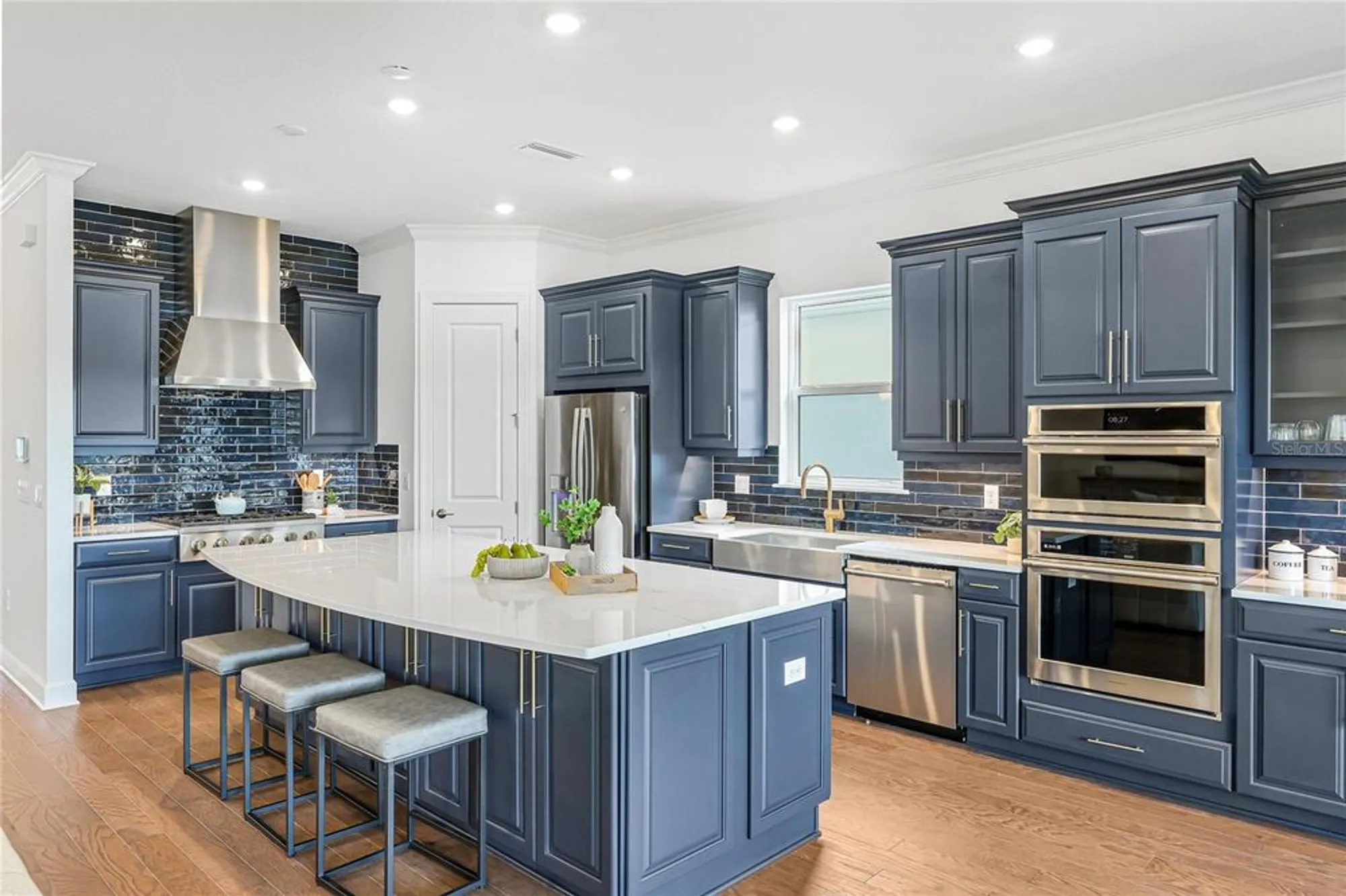 Property Slideshow image 11 of 35 | 15722 san lazzaro ave, Lakewood Ranch, FL, 34211