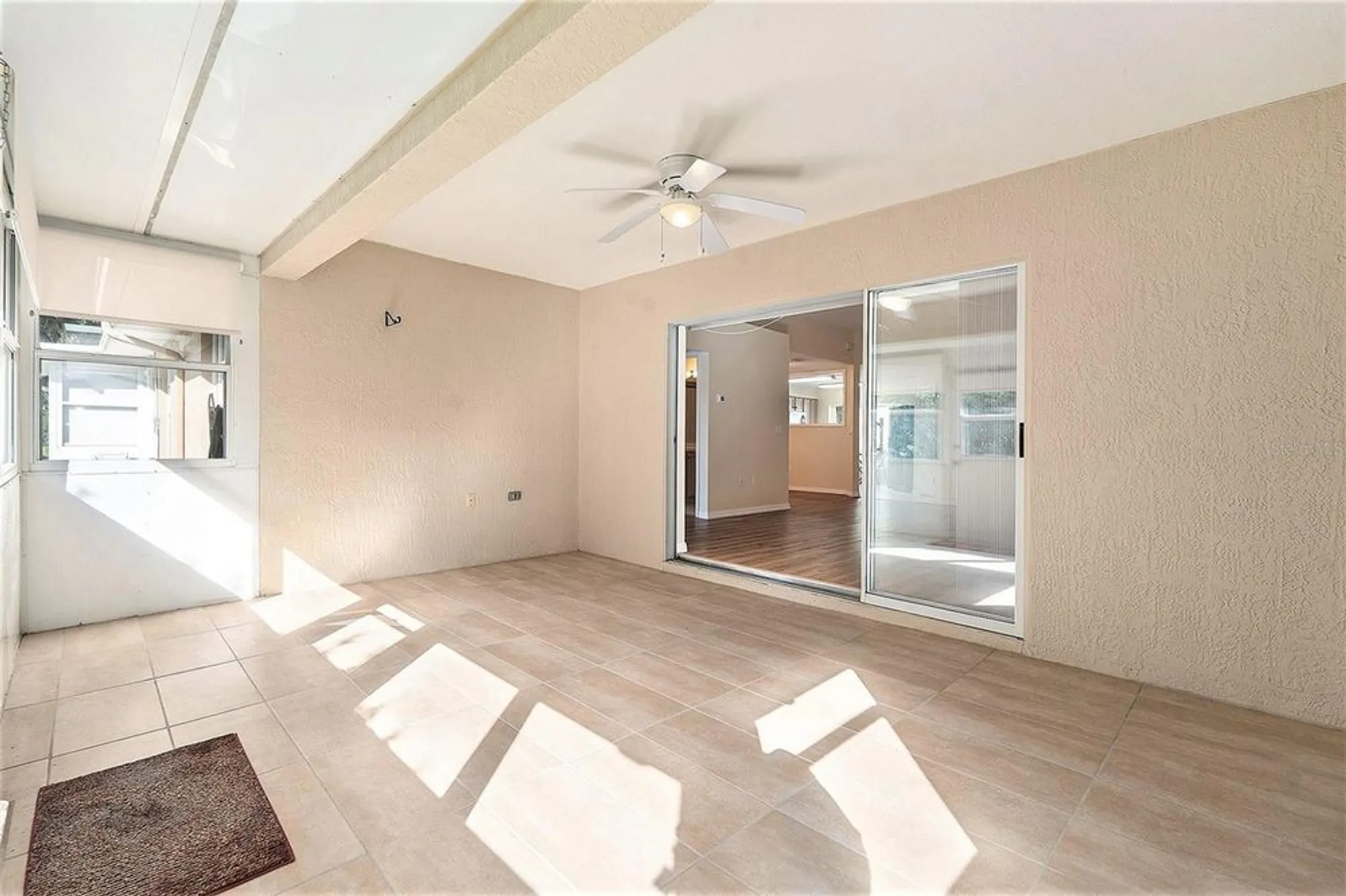 Property Slideshow image 9 of 39 | 29418 schinnecock hills ln, San Antonio, FL, 33576