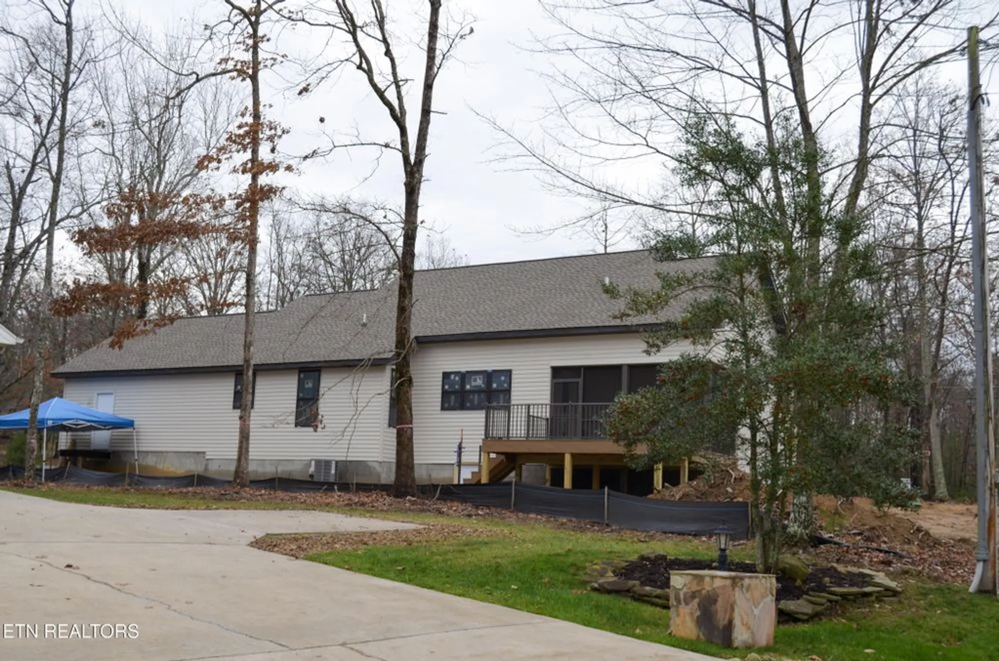 Property Slideshow image 5 of 23 | 124 markham ln, Crossville, TN, 38558