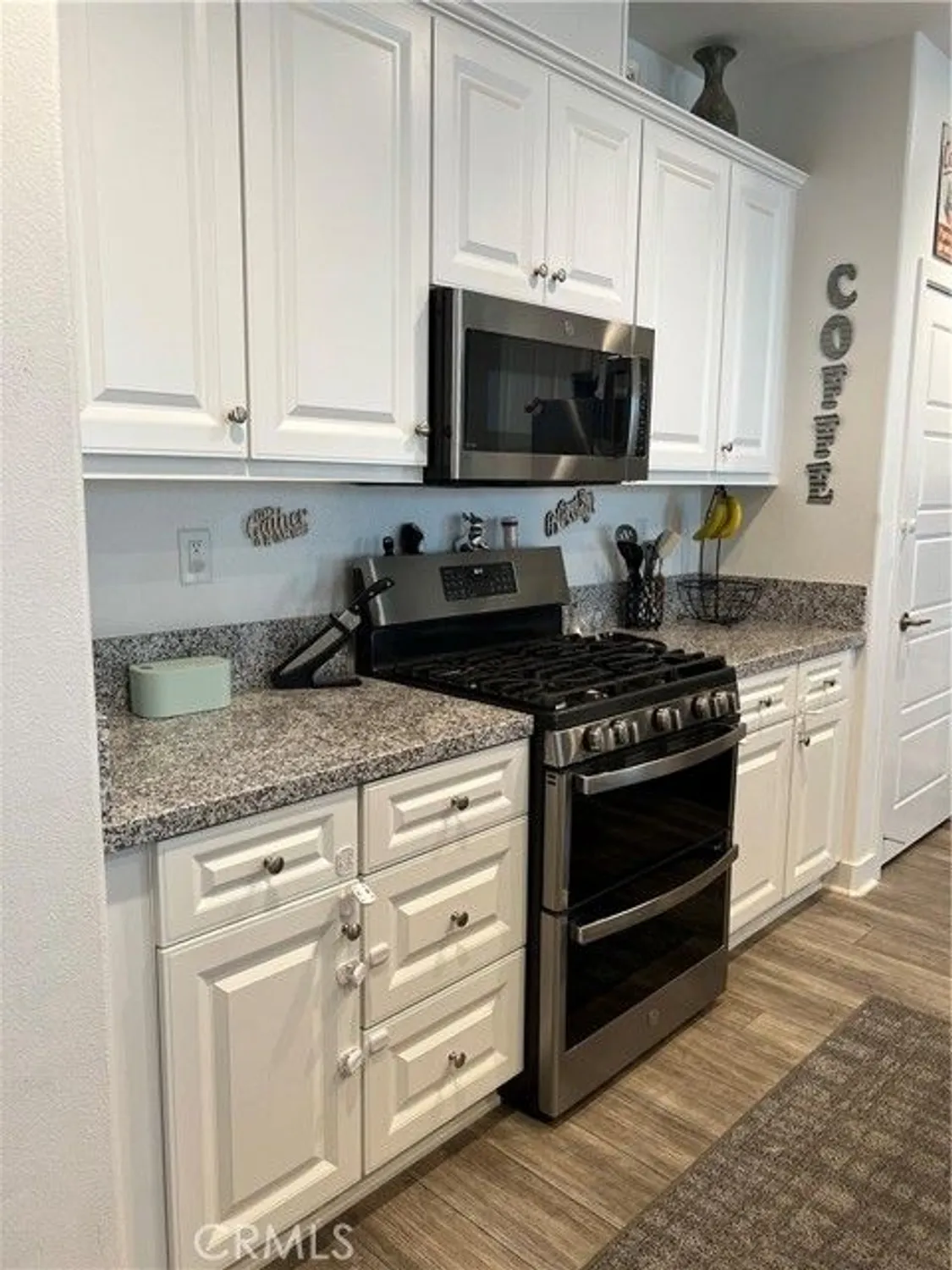 Property Slideshow image 9 of 11 | 1611 trailview dr, Beaumont, CA, 92223