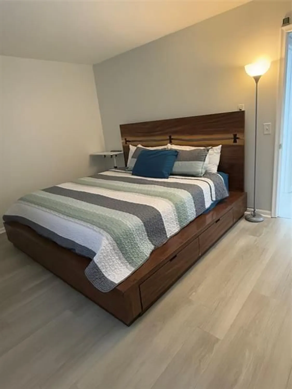 Property Slideshow image 5 of 34 | 12850 sw 4th ct 203i, Pembroke Pines, FL, 33027