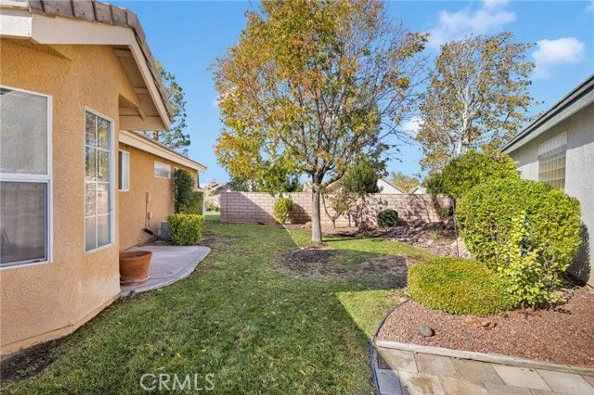 Property Slideshow image 24 of 28 | 11236 bunker cir, Apple Valley, CA, 92308