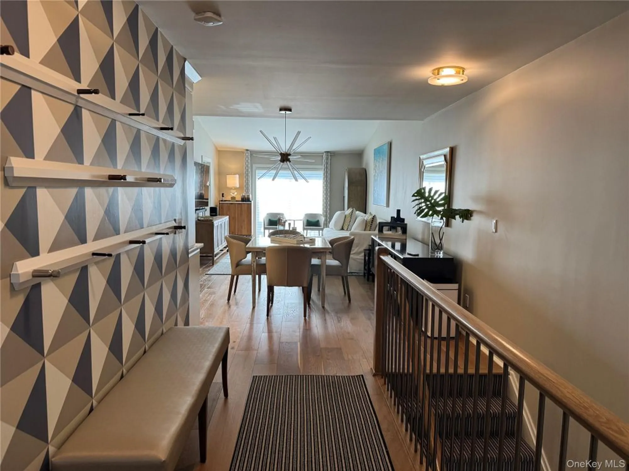 Property Slideshow image 10 of 17 | 910 altessa blvd, Melville, NY, 11747