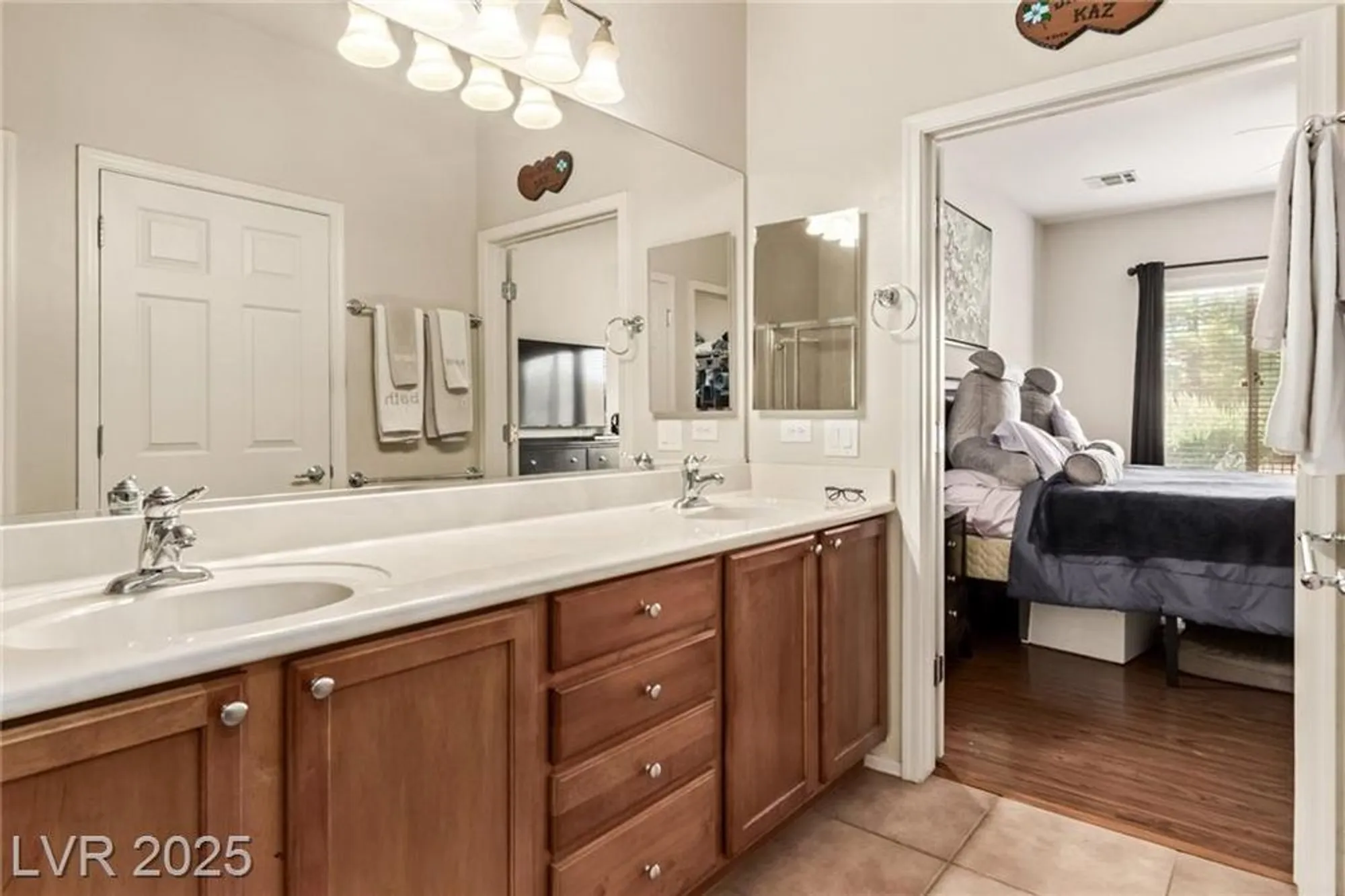 Property Slideshow image 14 of 65 | 3447 halter dr, Las Vegas, NV, 89122
