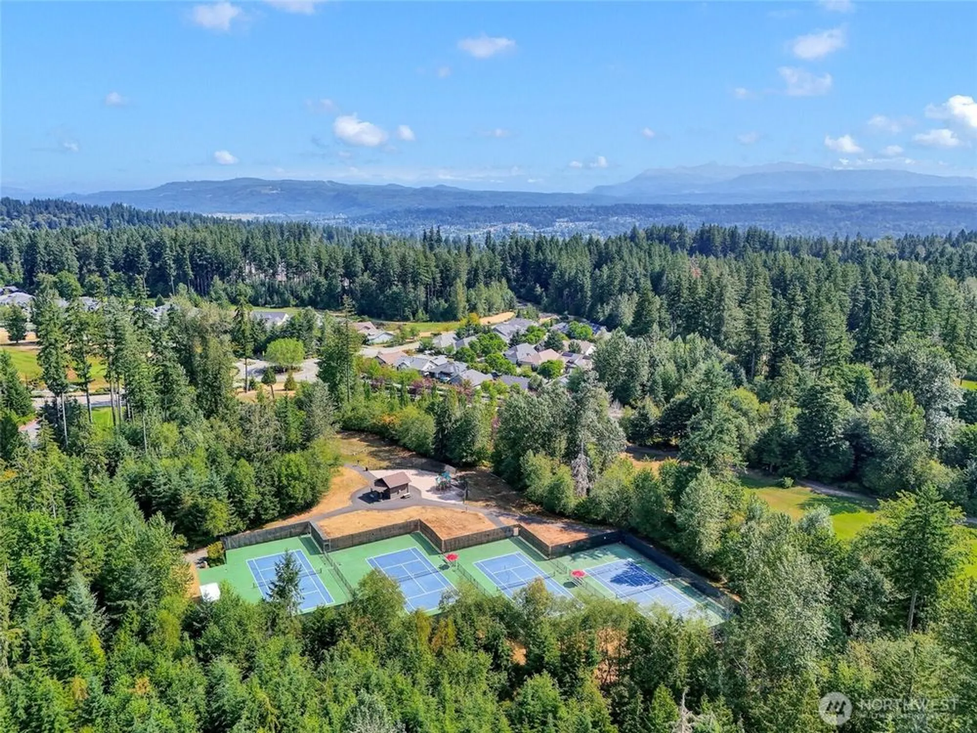 Property Slideshow image 25 of 25 | 22864 ne 130th st, Redmond, WA, 98053