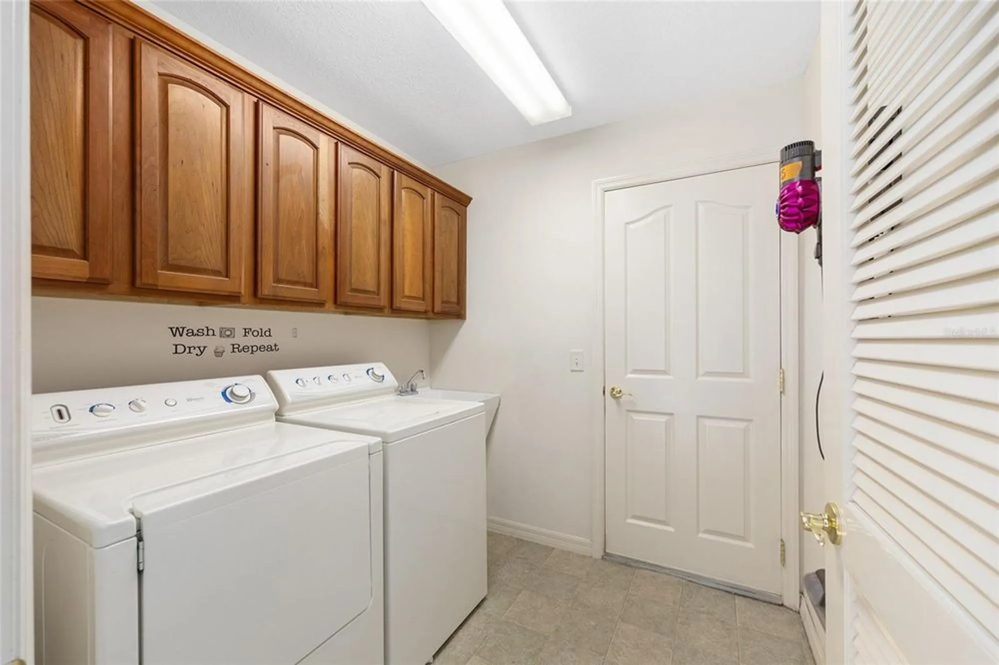 Property Slideshow image 39 of 75 | 17487 se 84th foxgrove ave, The Villages, FL, 32162