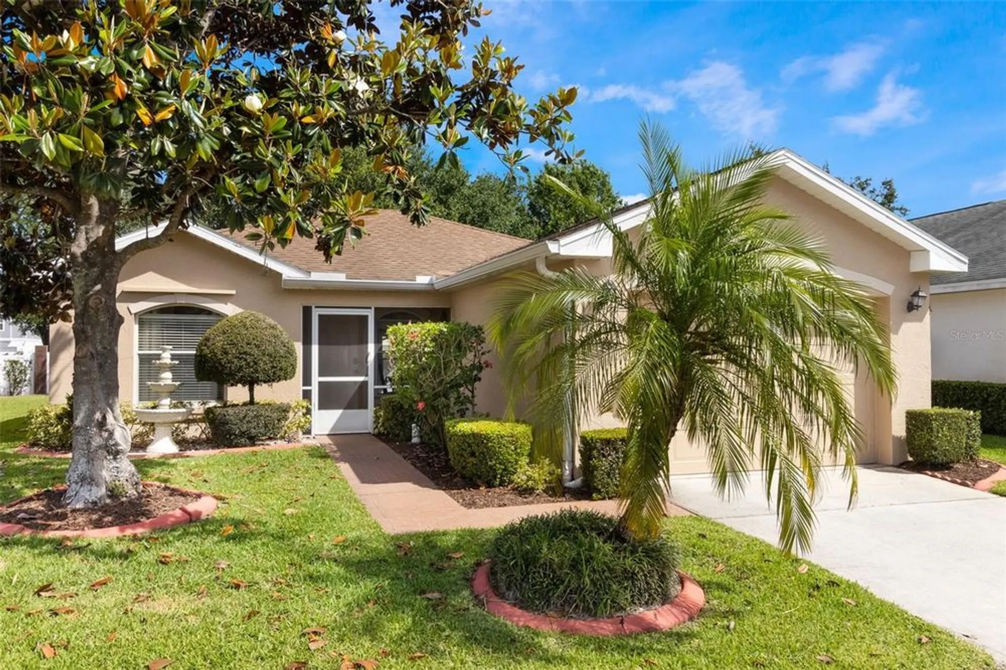 Property Slideshow image 1 of 36 | 284 lake suzanne dr, Lake Wales, FL, 33859