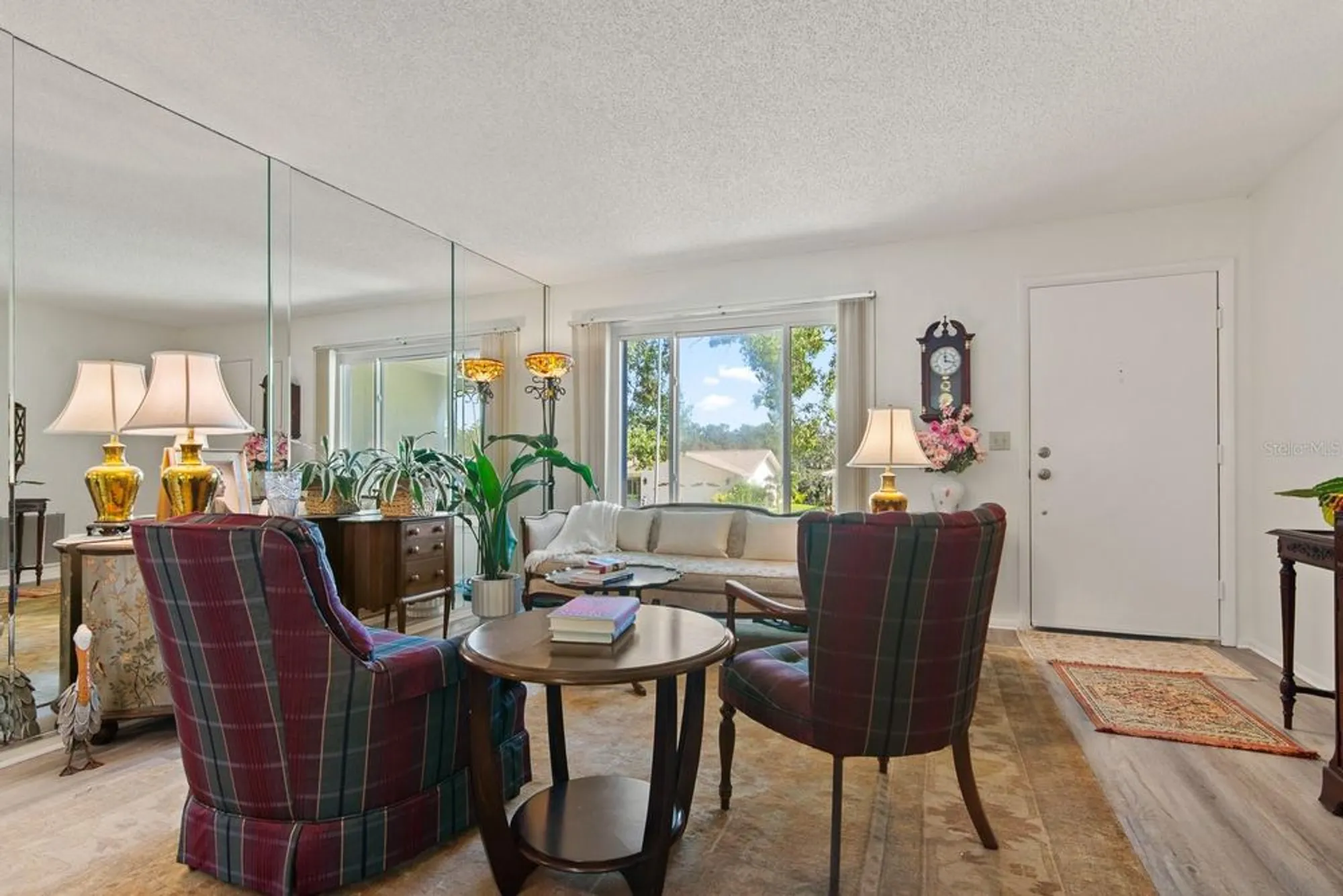 Property Slideshow image 9 of 45 | 1212 timberbrooke dr, Palm Harbor, FL, 34684