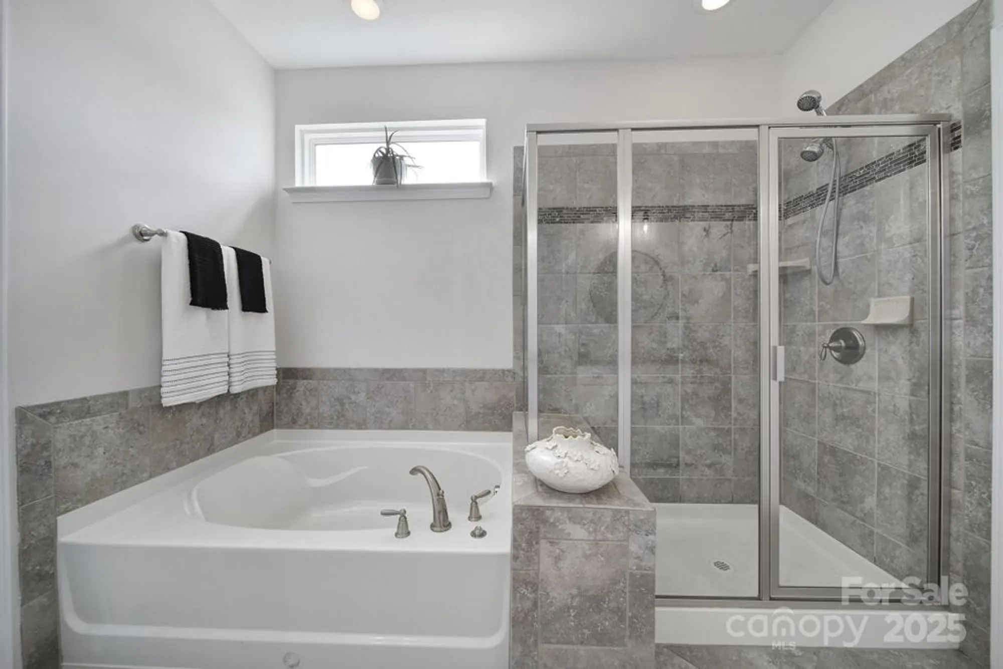 Property Slideshow image 29 of 41 | 20202 dovekie ln, Indian Land, SC, 29707