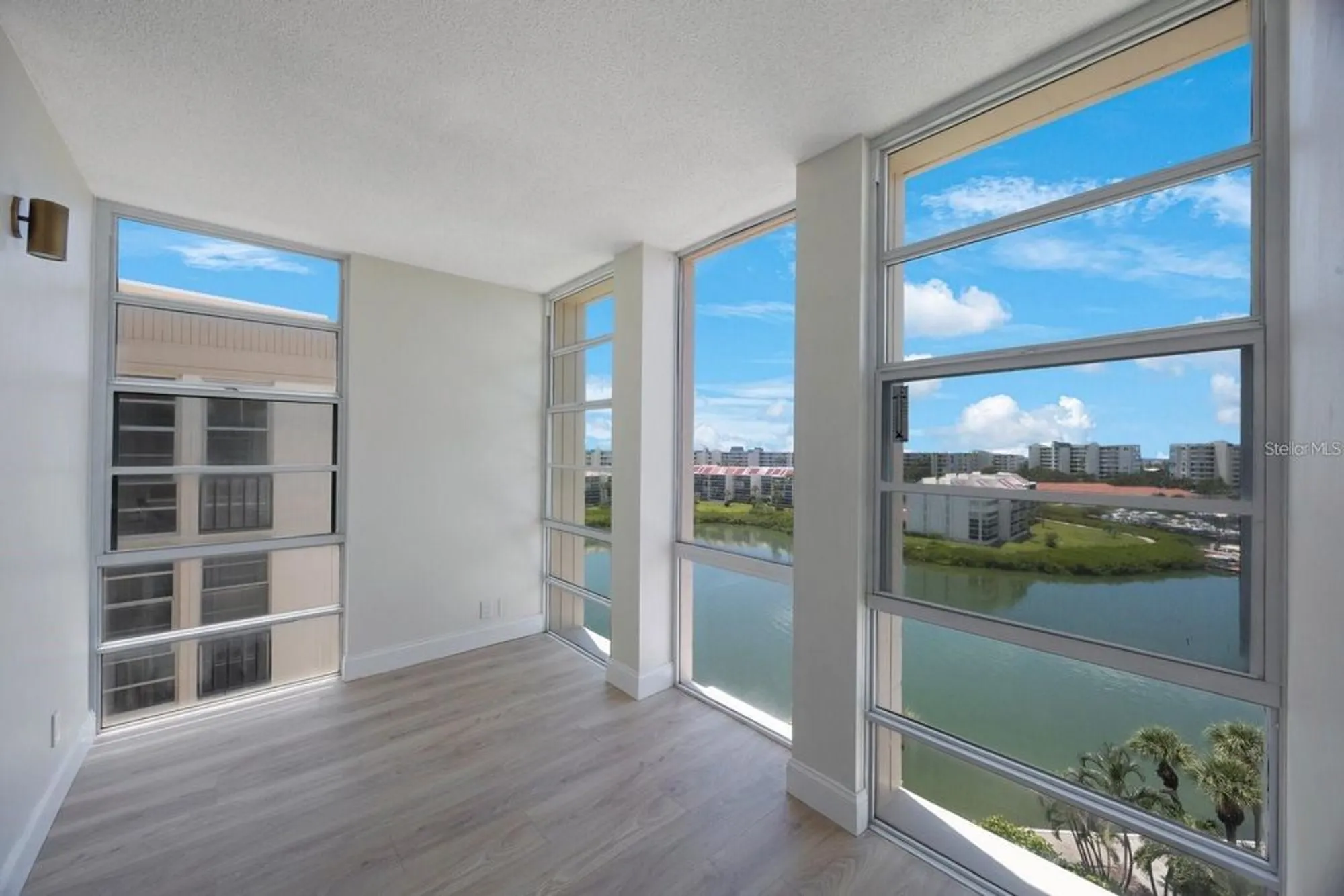 Property Slideshow image 34 of 66 | 7400 sun island dr 806, South Pasadena, FL, 33707